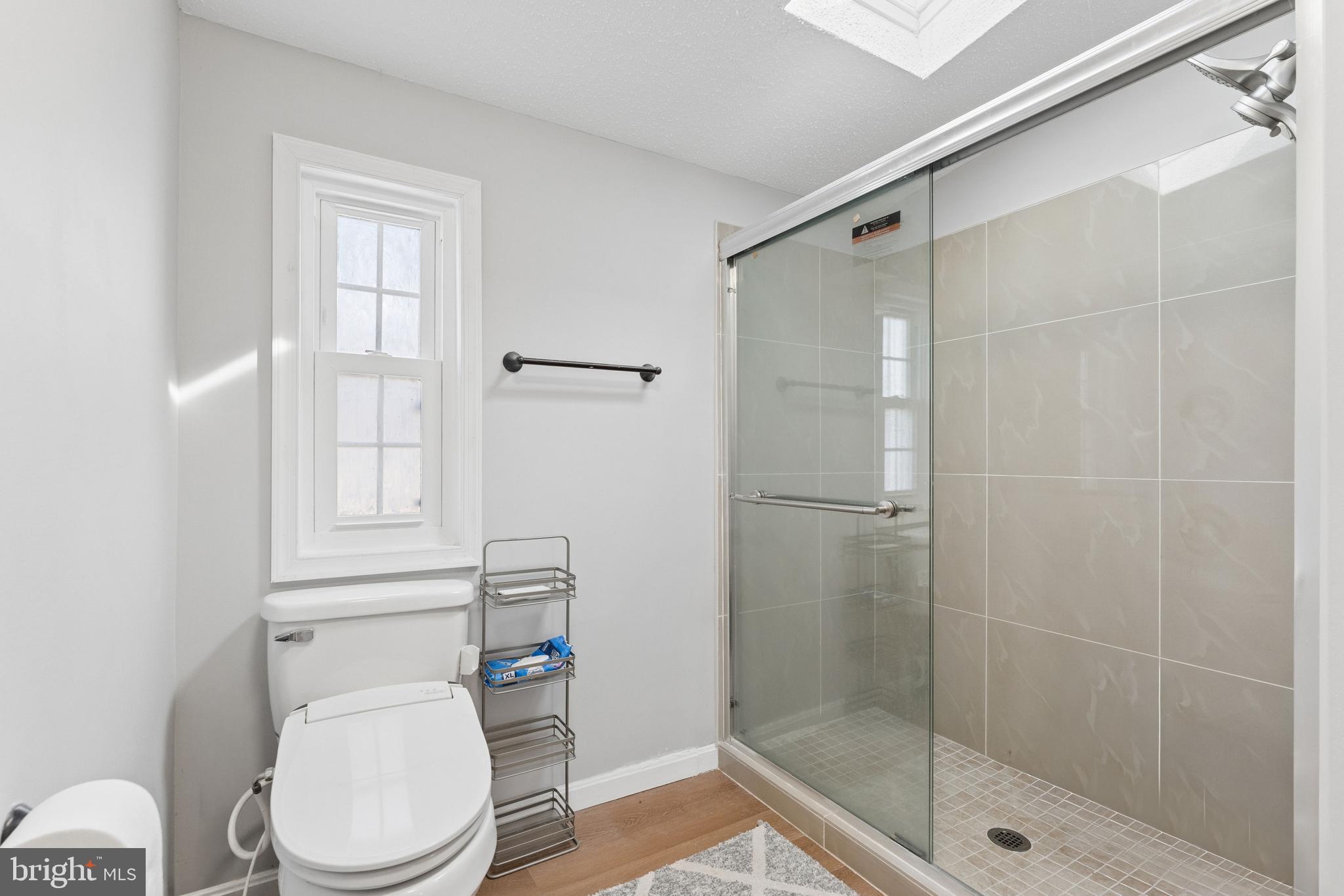 MEADOWS OF CHANTILLY - Residential