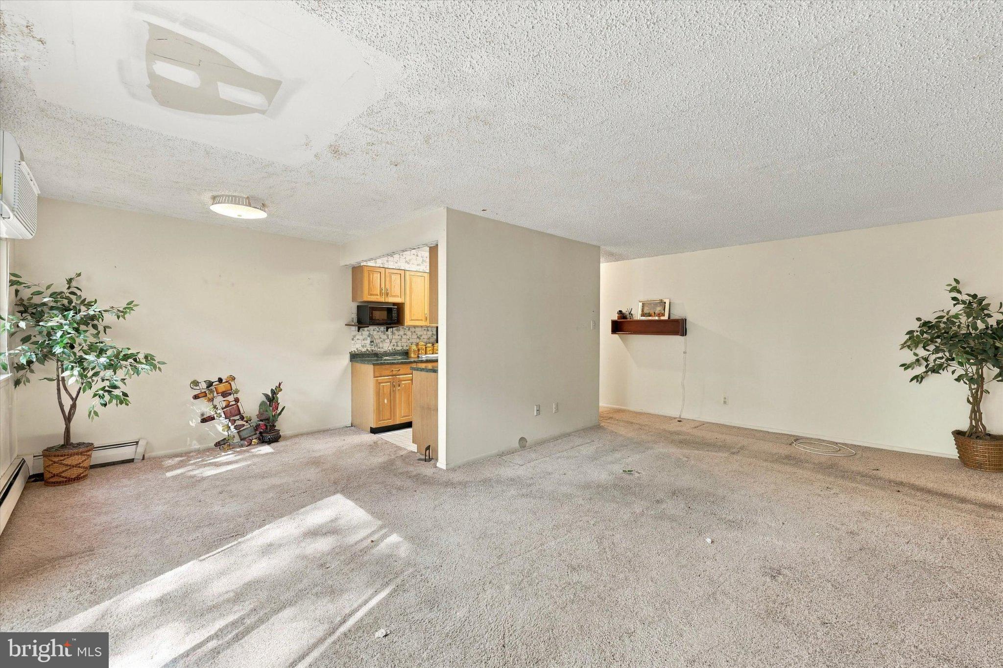 110 BYBERRY ROAD L9