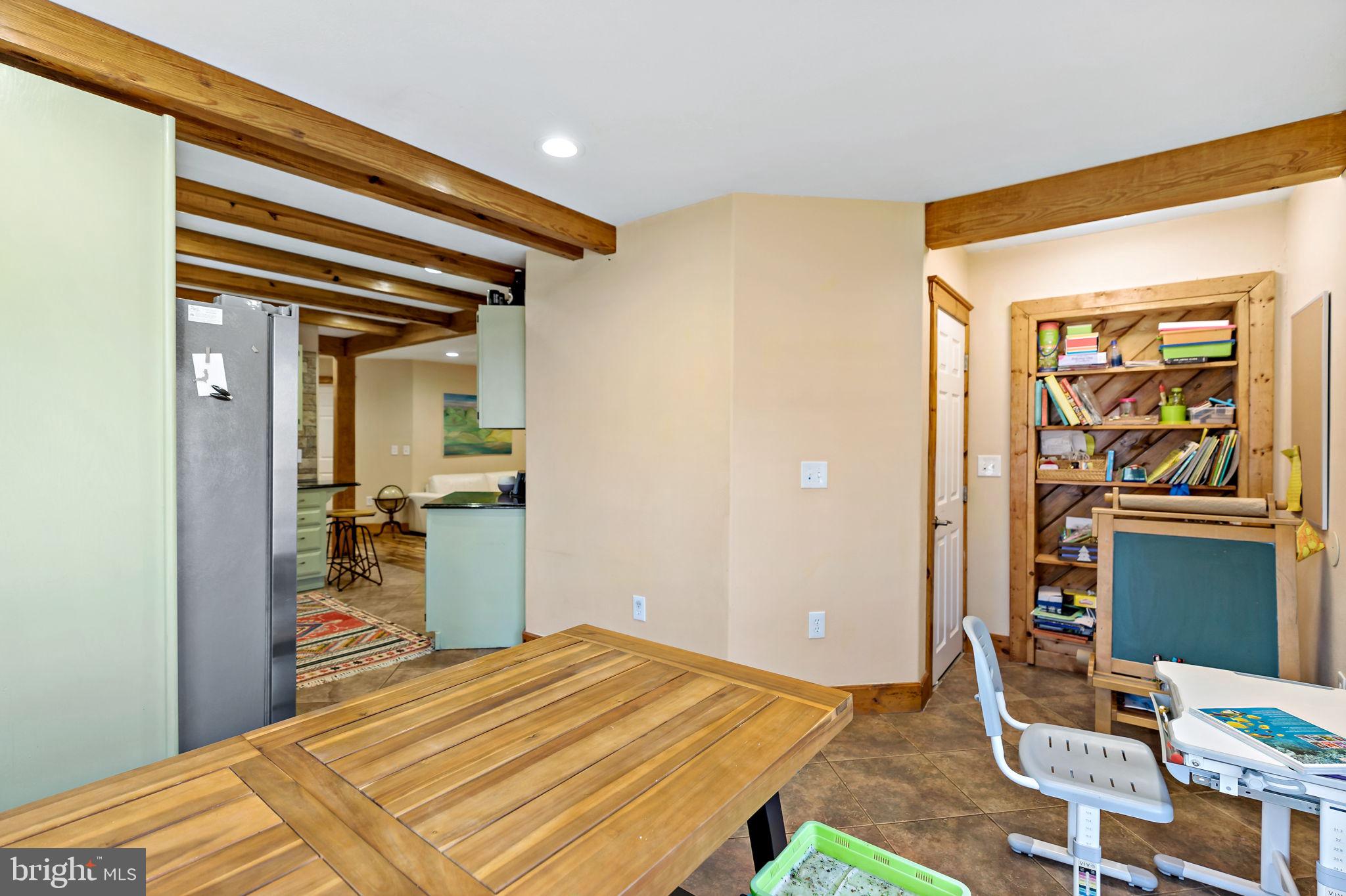 SHANNONDALE - Residential