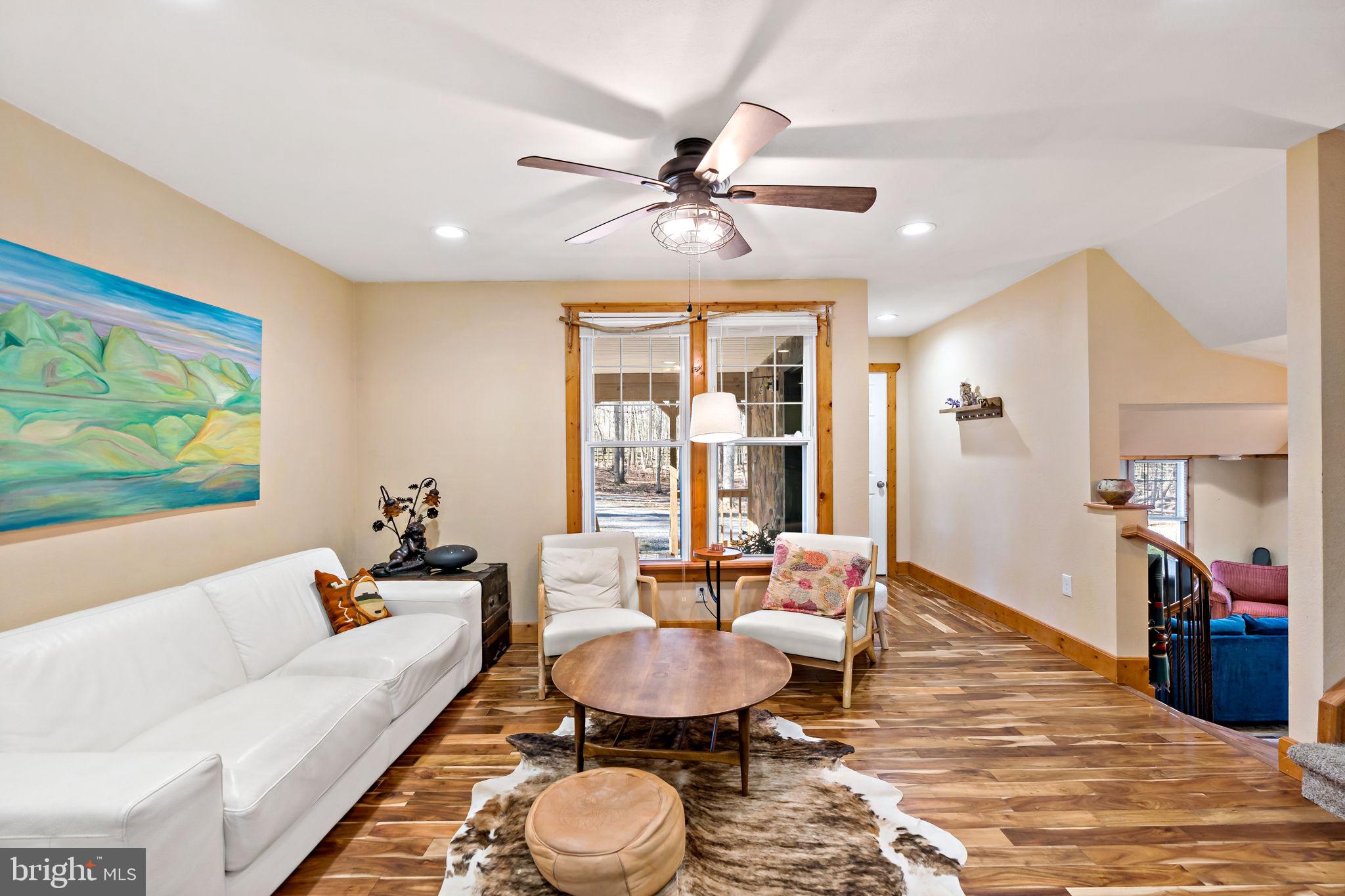 SHANNONDALE - Residential