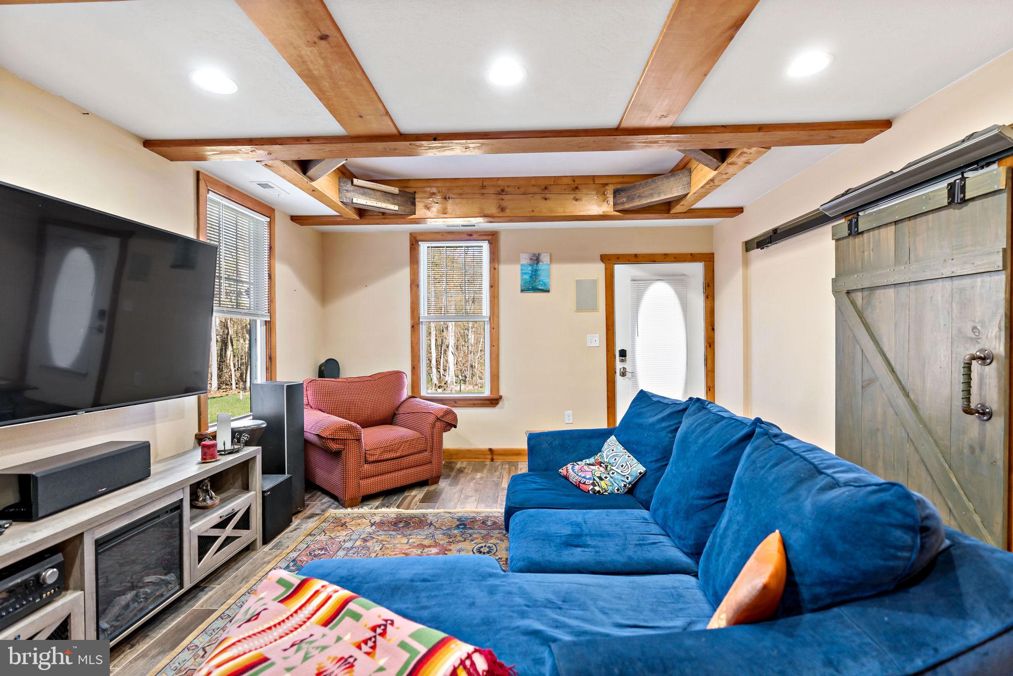 SHANNONDALE - Residential