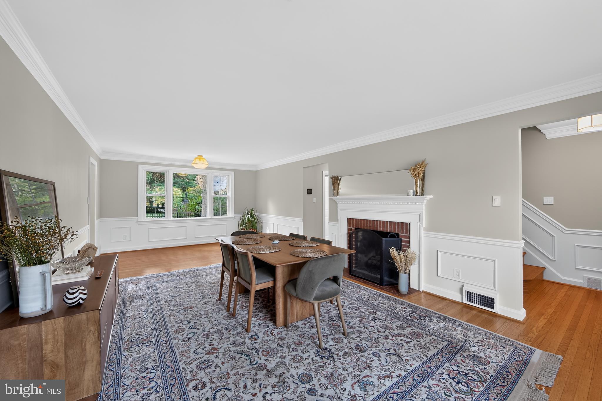 100 E ROSE VALLEY ROAD