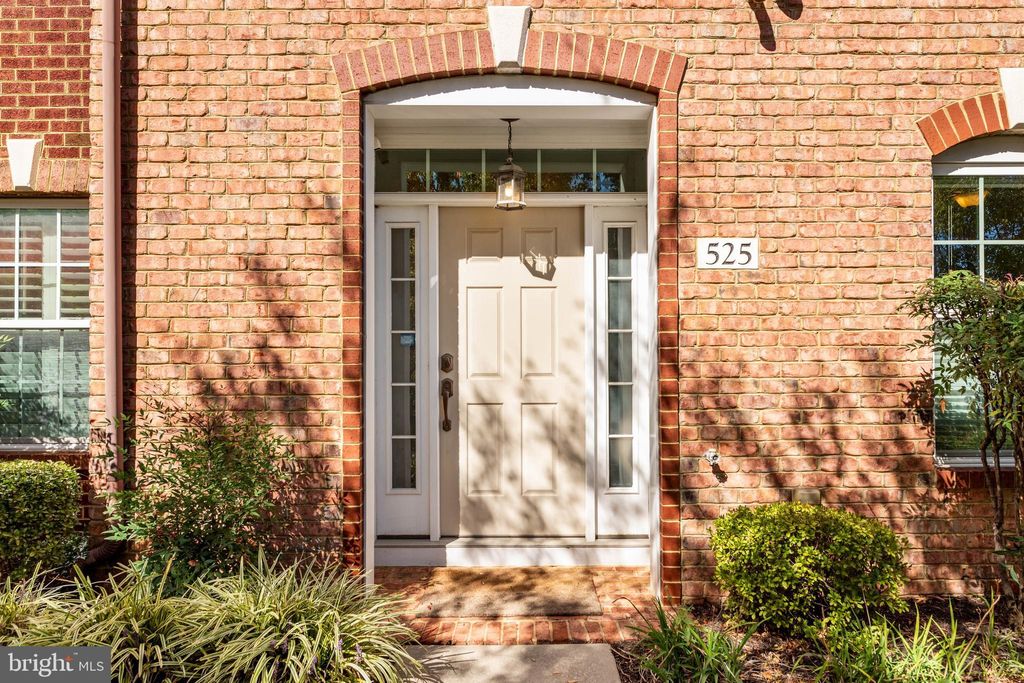 Photo of 525 Raymond Drive #45, WEST CHESTER, PA 19382 (MLS # PACT2112226)