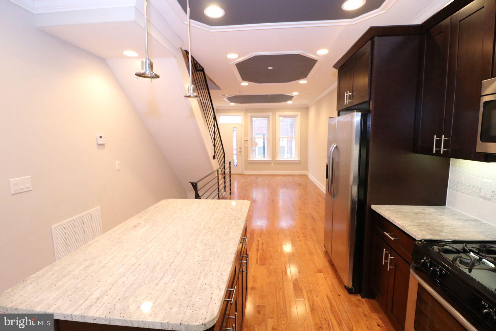 POINT BREEZE - Residential Lease