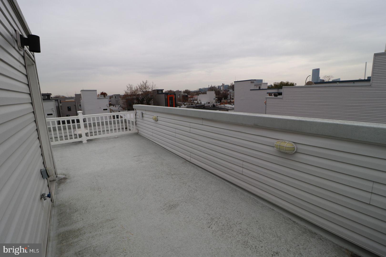 POINT BREEZE - Residential Lease