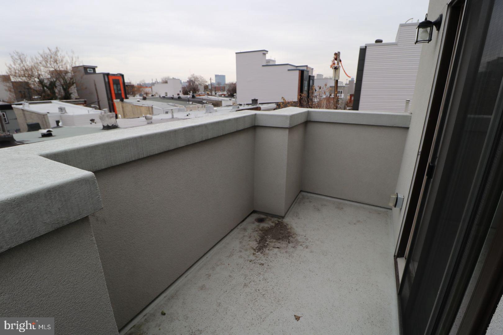 POINT BREEZE - Residential Lease