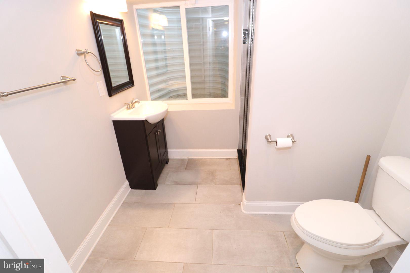 POINT BREEZE - Residential Lease