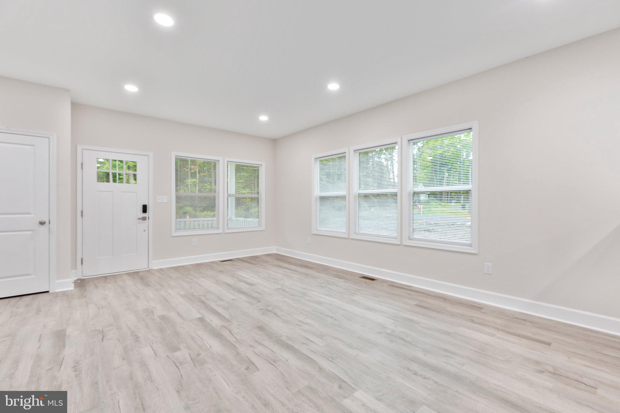 PLACID BAY ESTATES - Residential