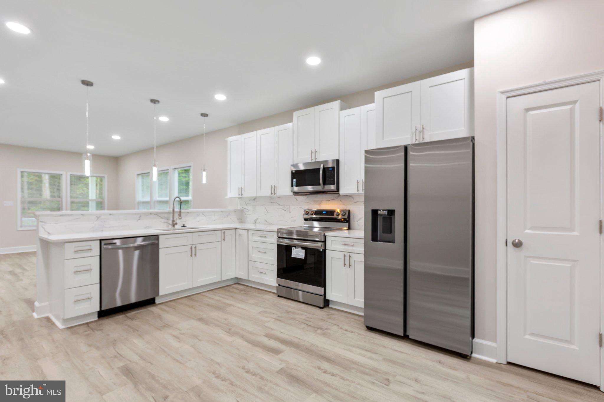 PLACID BAY ESTATES - Residential