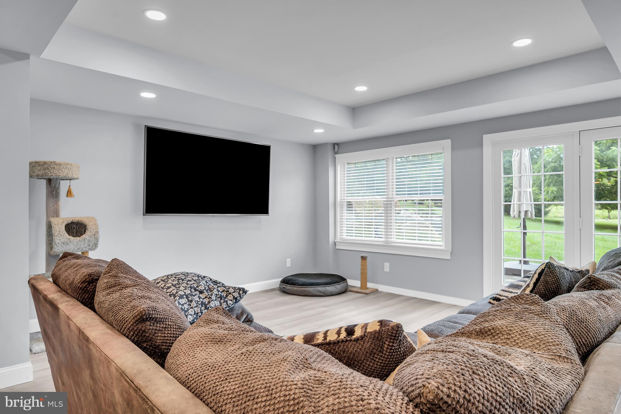 BAYARD MEADOWS - Residential