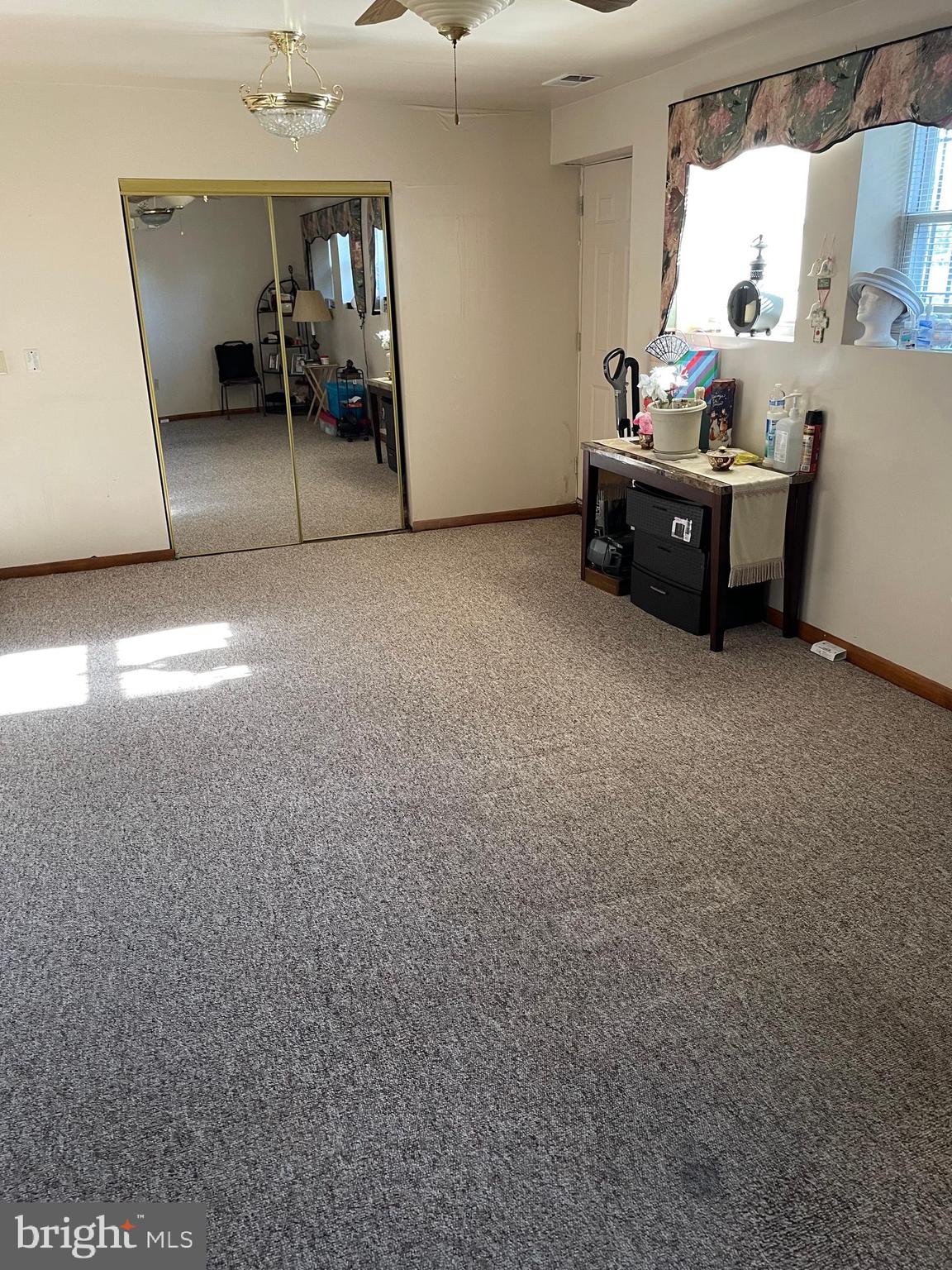 CAPITOL HEIGHTS - Residential