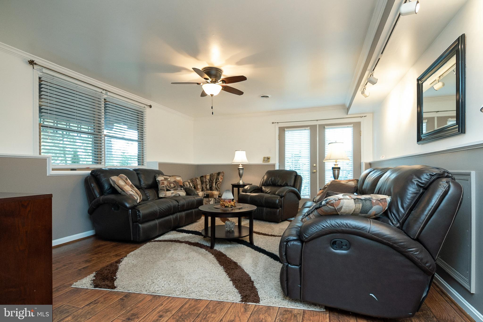 LAKE LINGANORE - Residential