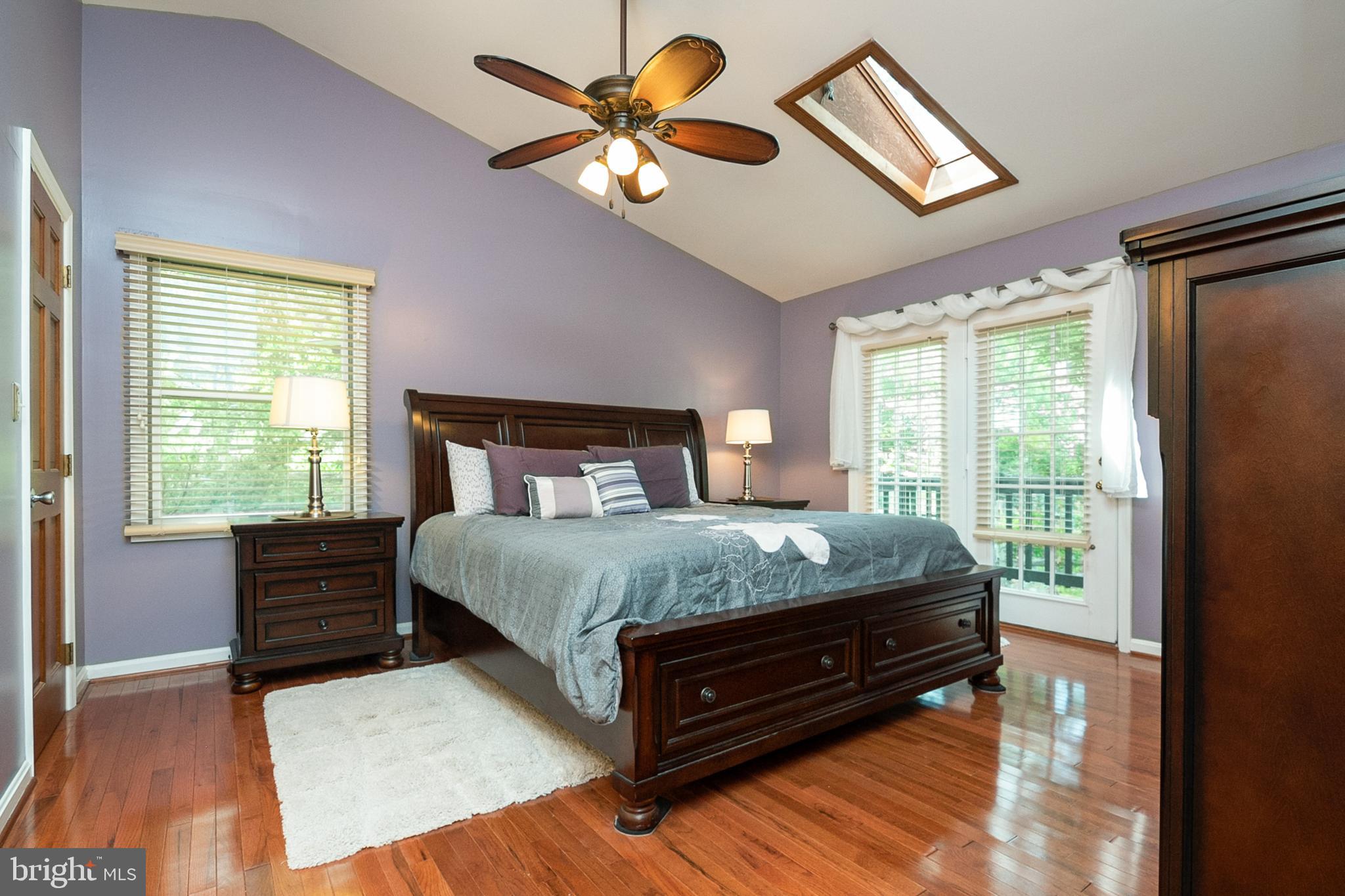 LAKE LINGANORE - Residential