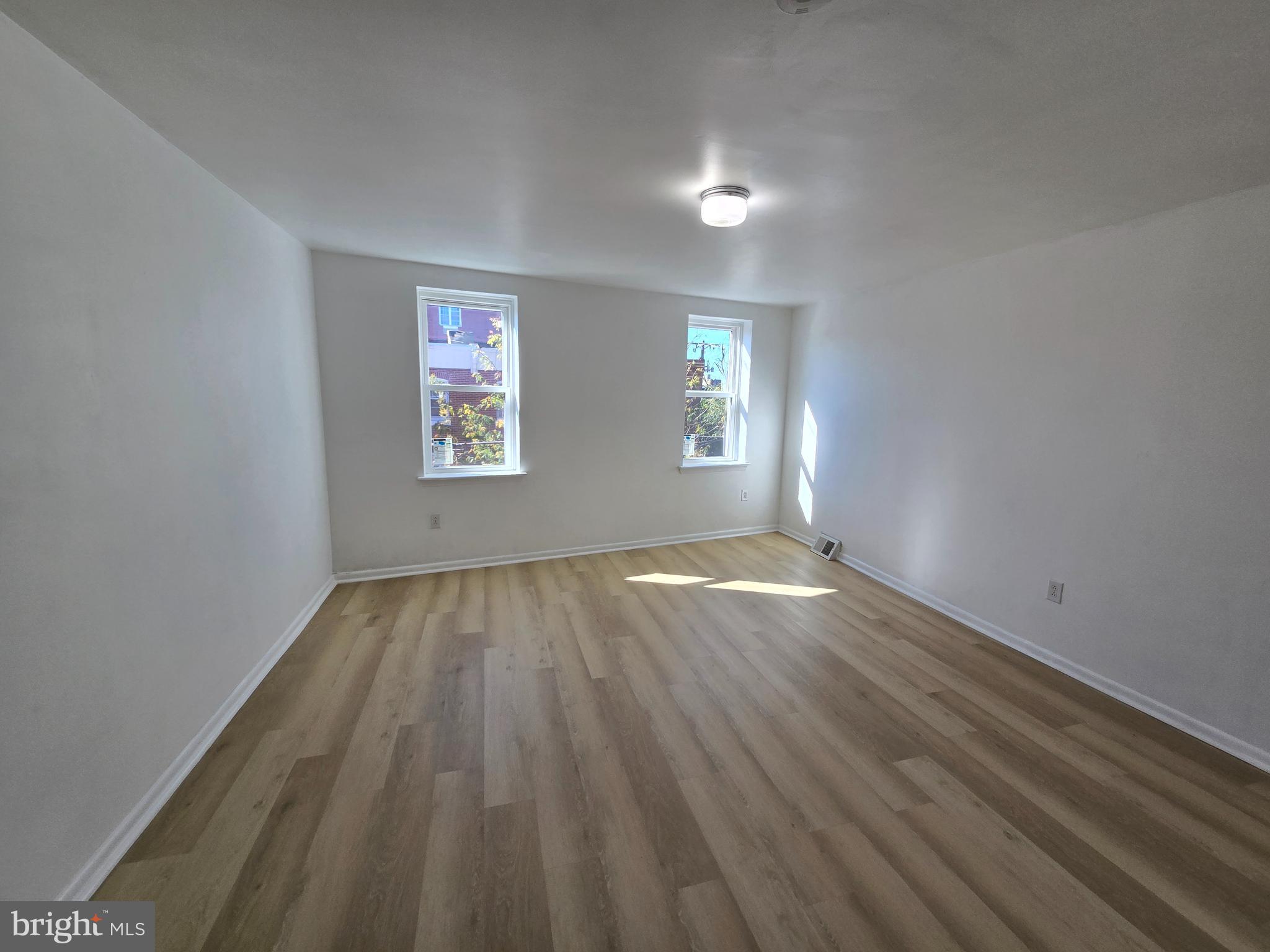 EAST PASSYUNK CROSSING - Residential Lease