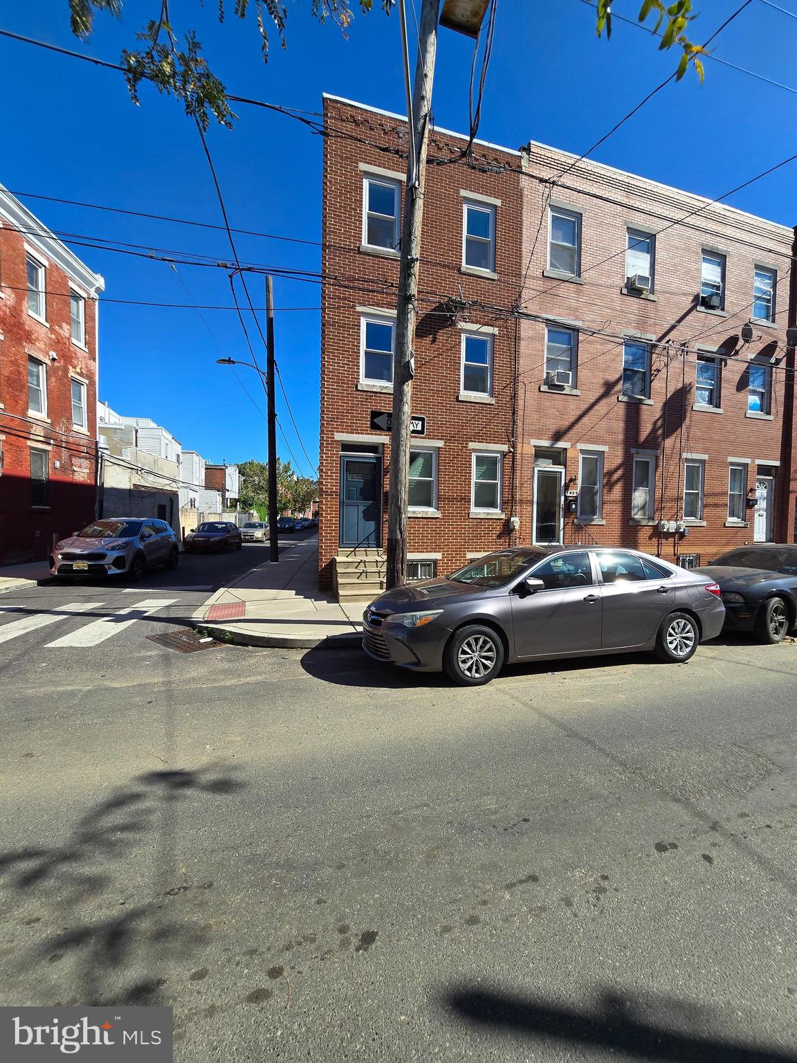 EAST PASSYUNK CROSSING - Residential Lease