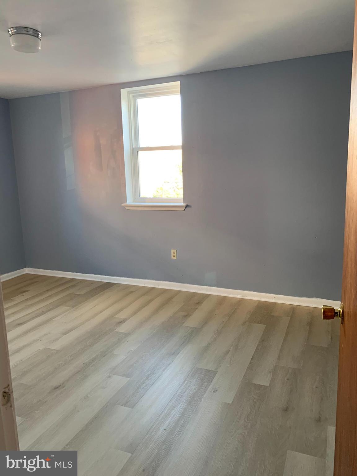 EAST PASSYUNK CROSSING - Residential Lease