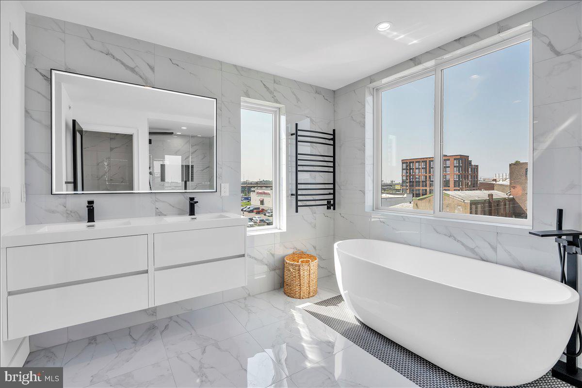 FISHTOWN - Residential