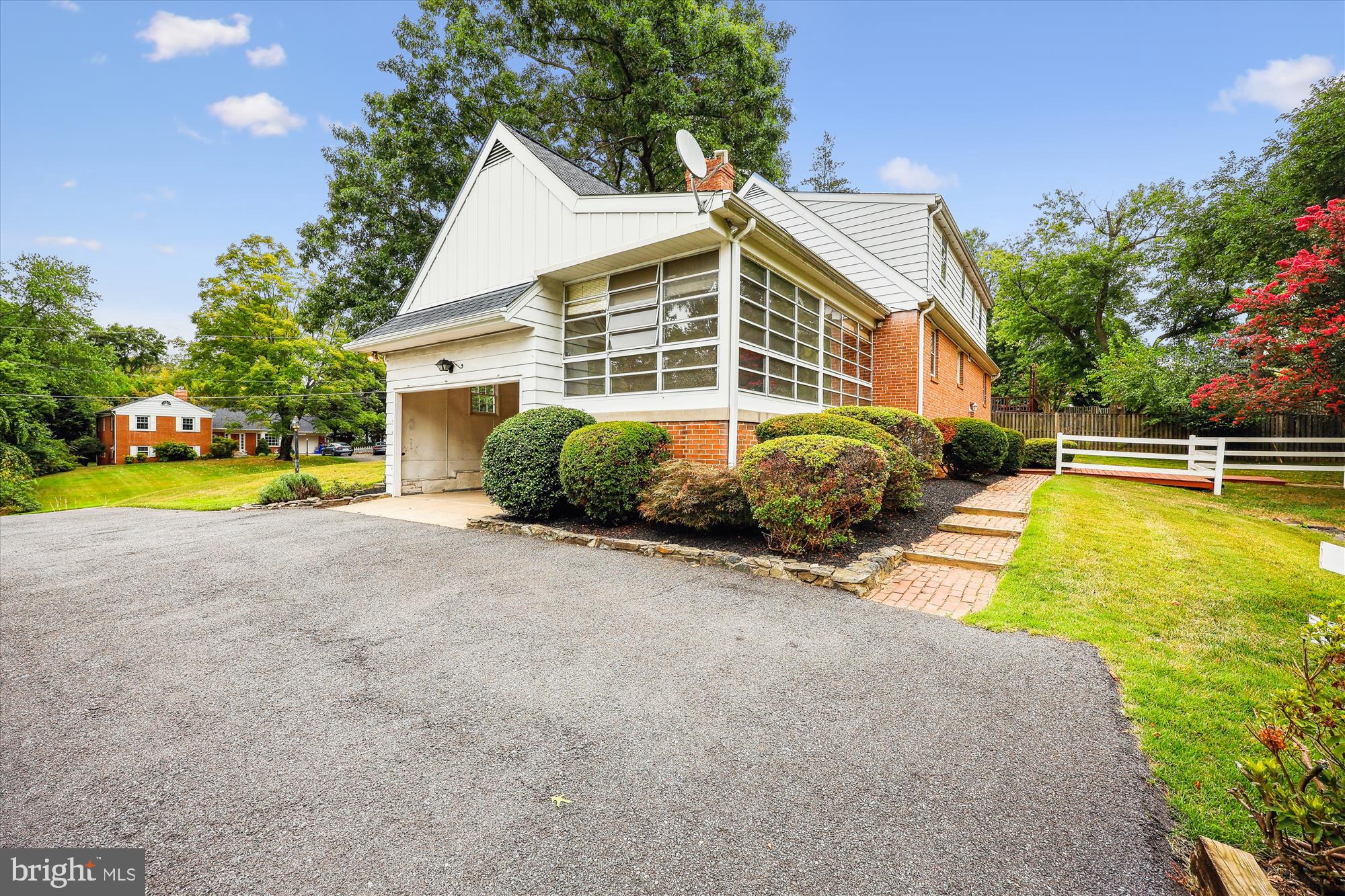 FAIRLAND GARDENS - Residential