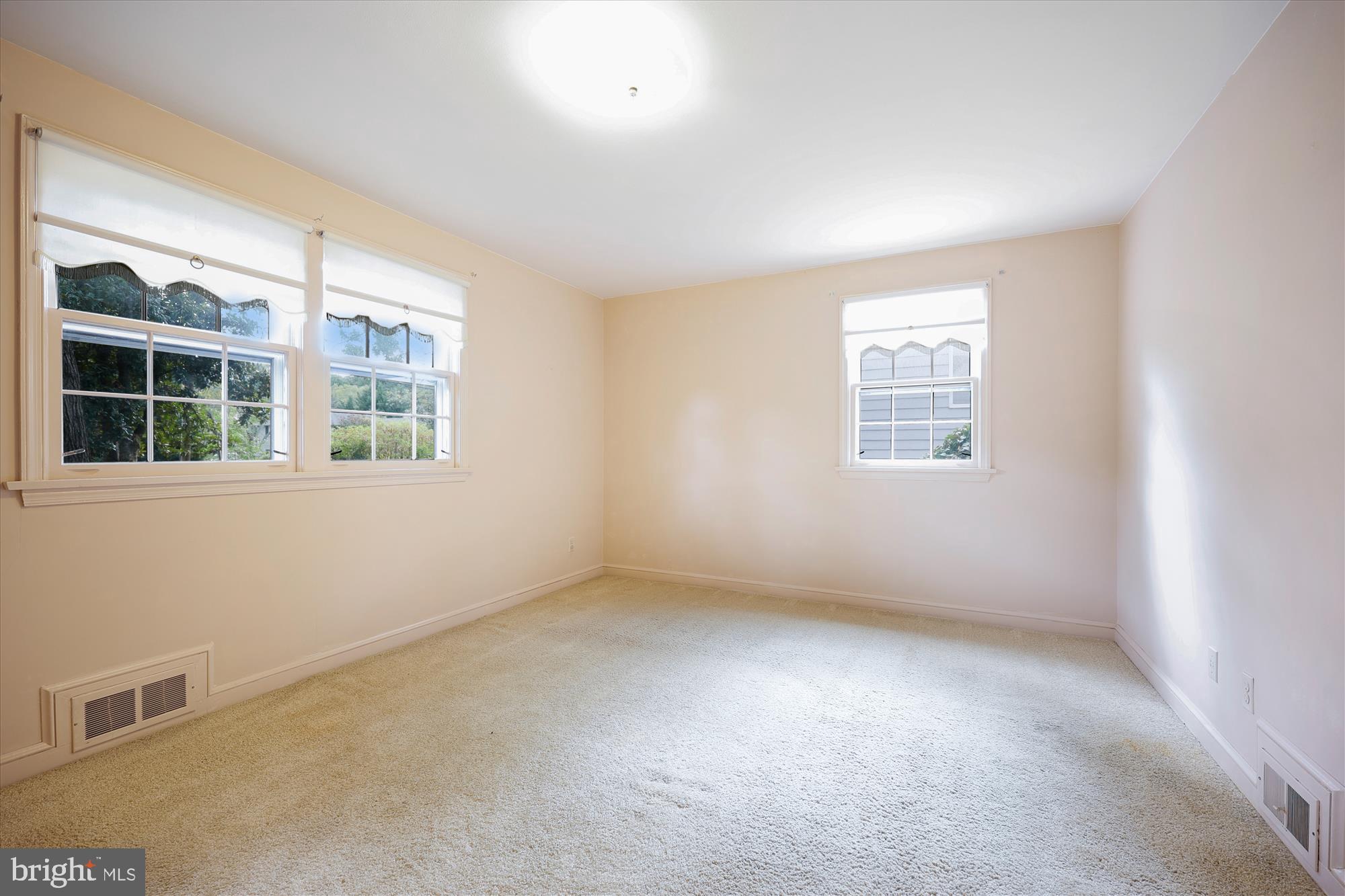 FAIRLAND GARDENS - Residential