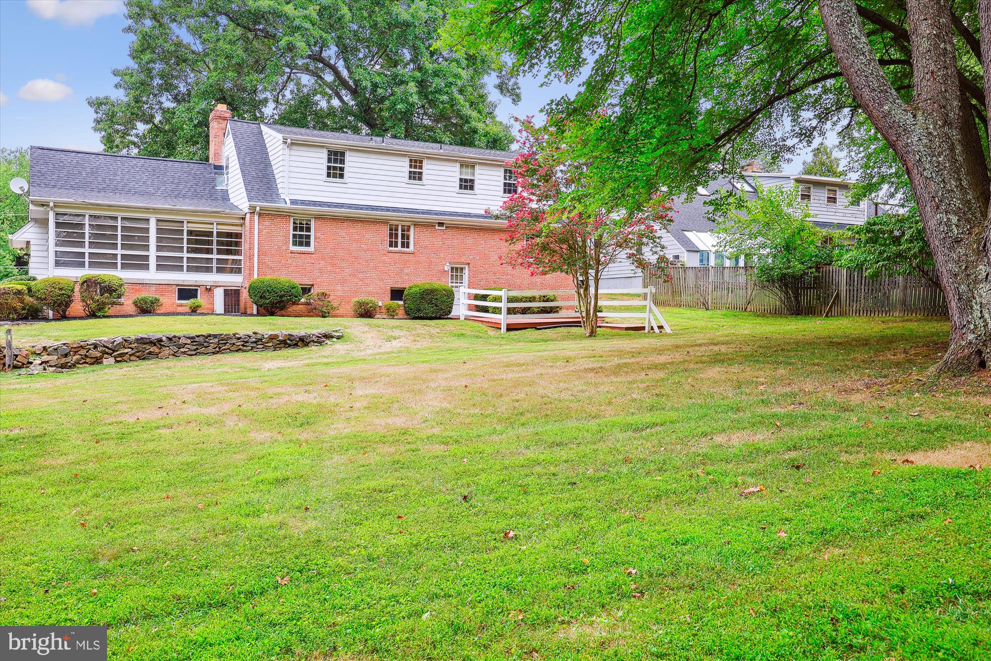 FAIRLAND GARDENS - Residential