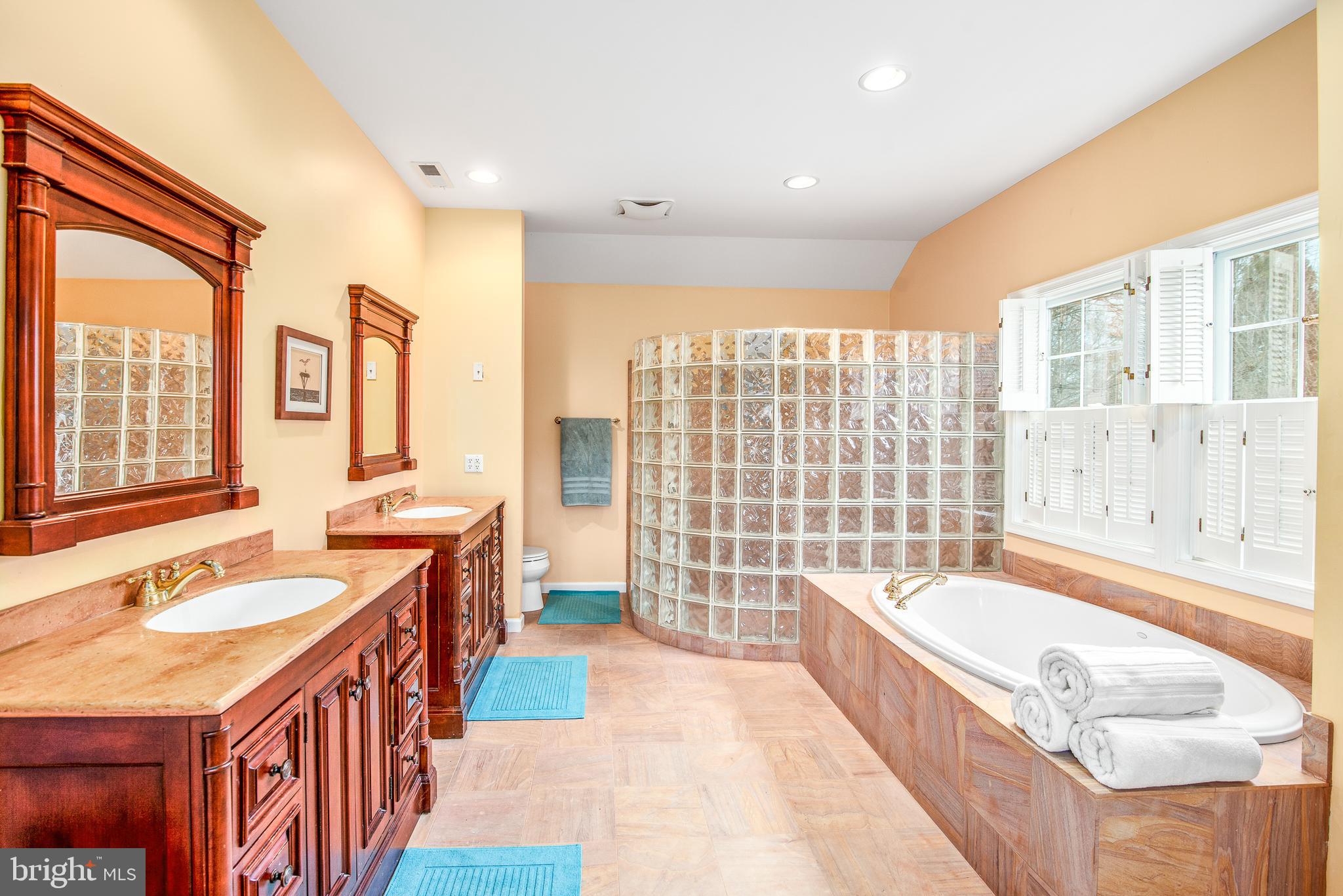 TRAPPE - Residential