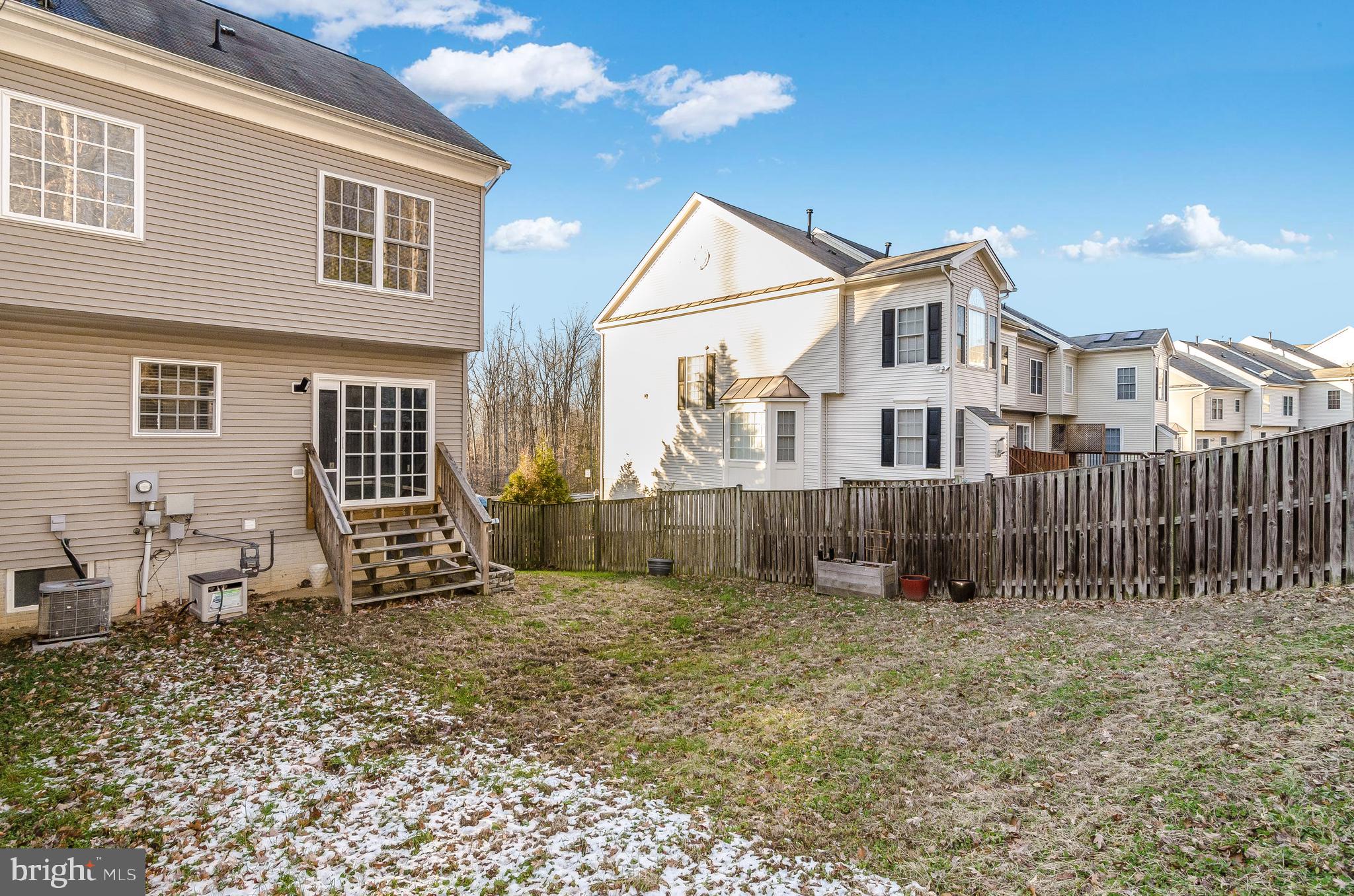 AZALEA WOODS - Residential Lease