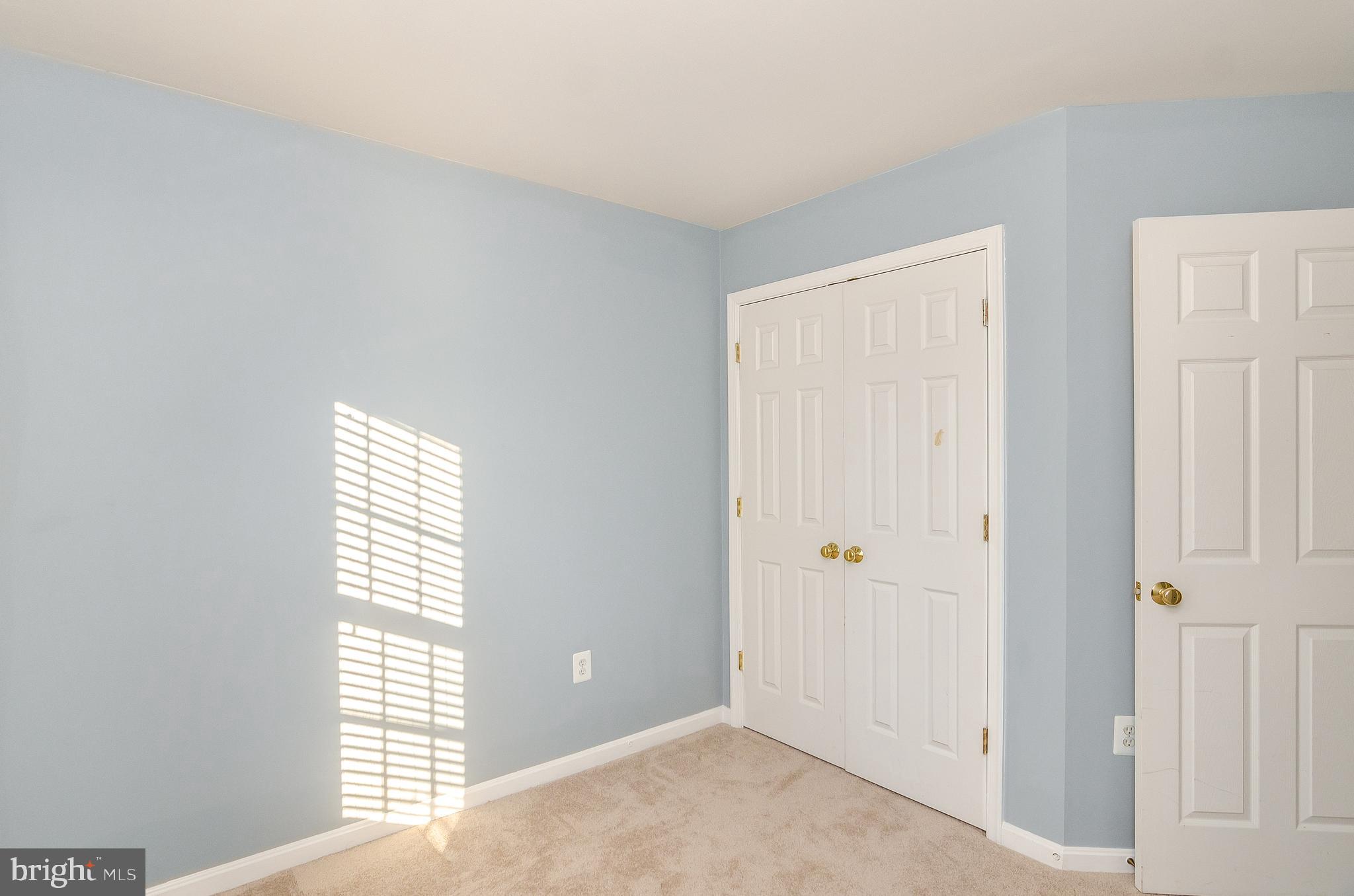 AZALEA WOODS - Residential Lease