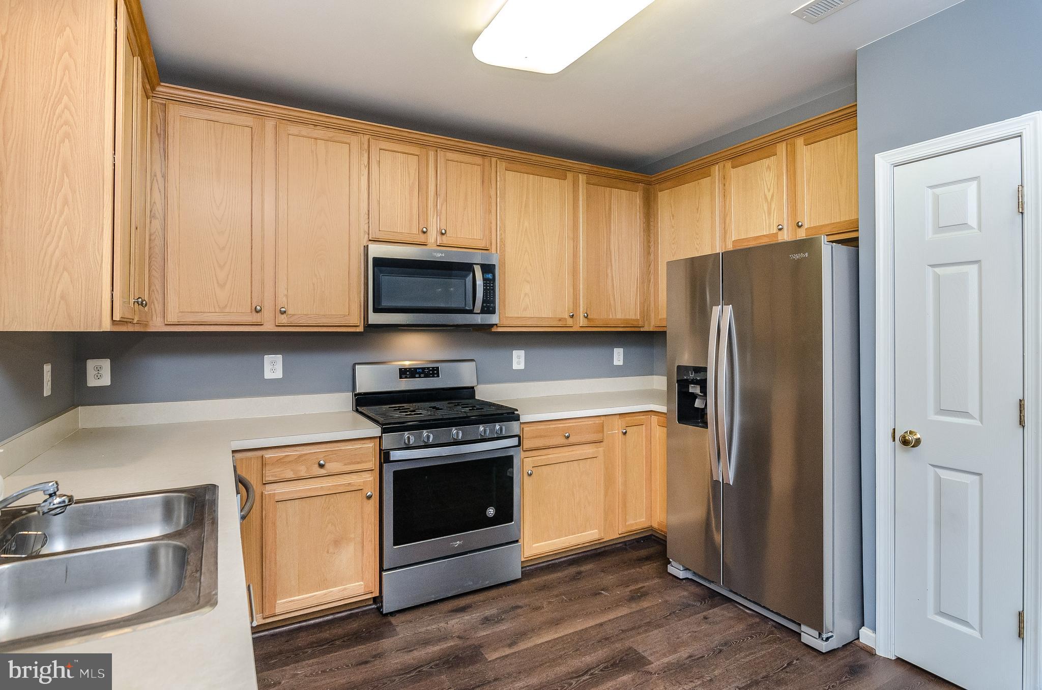 AZALEA WOODS - Residential Lease