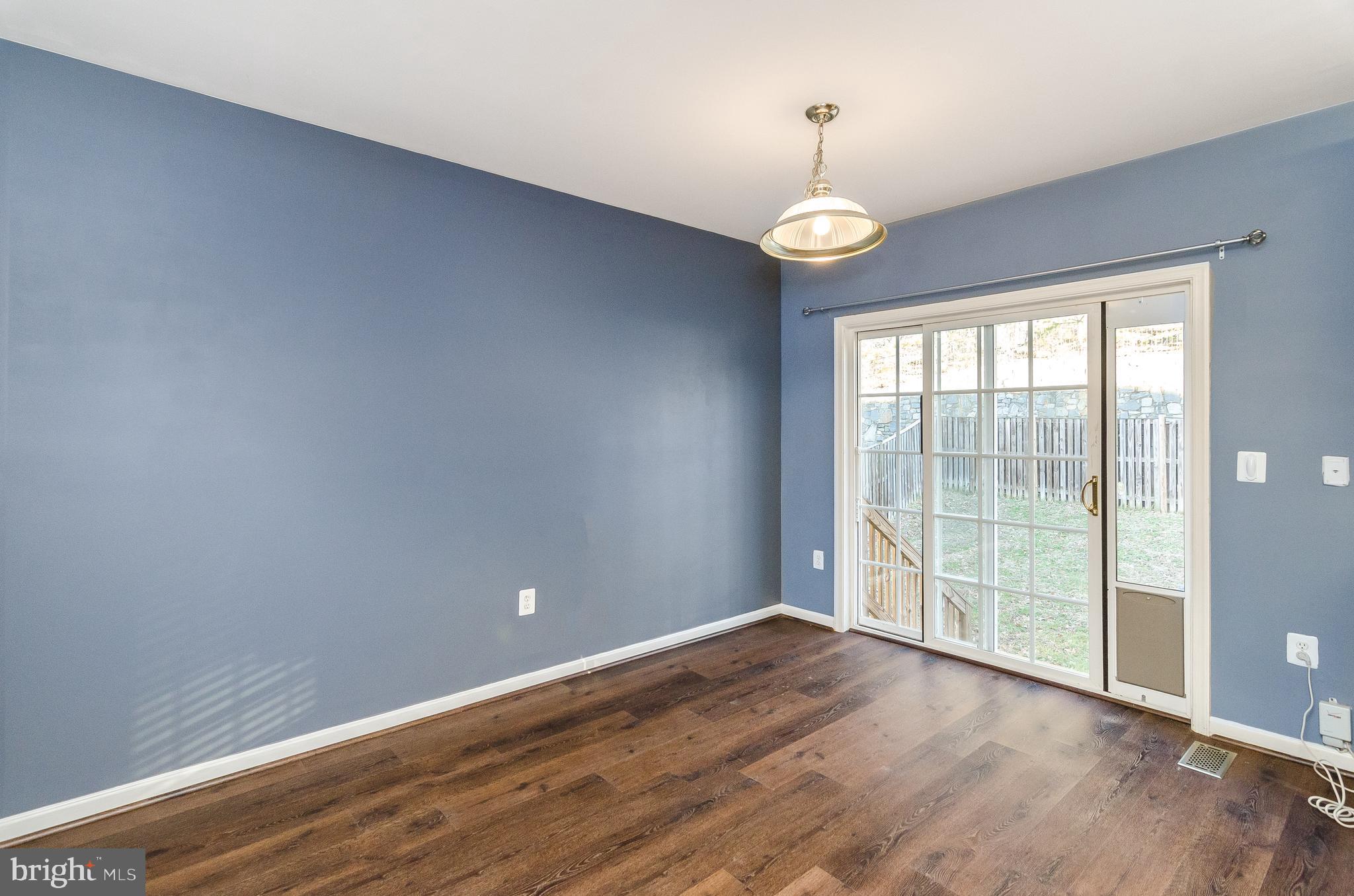 AZALEA WOODS - Residential Lease