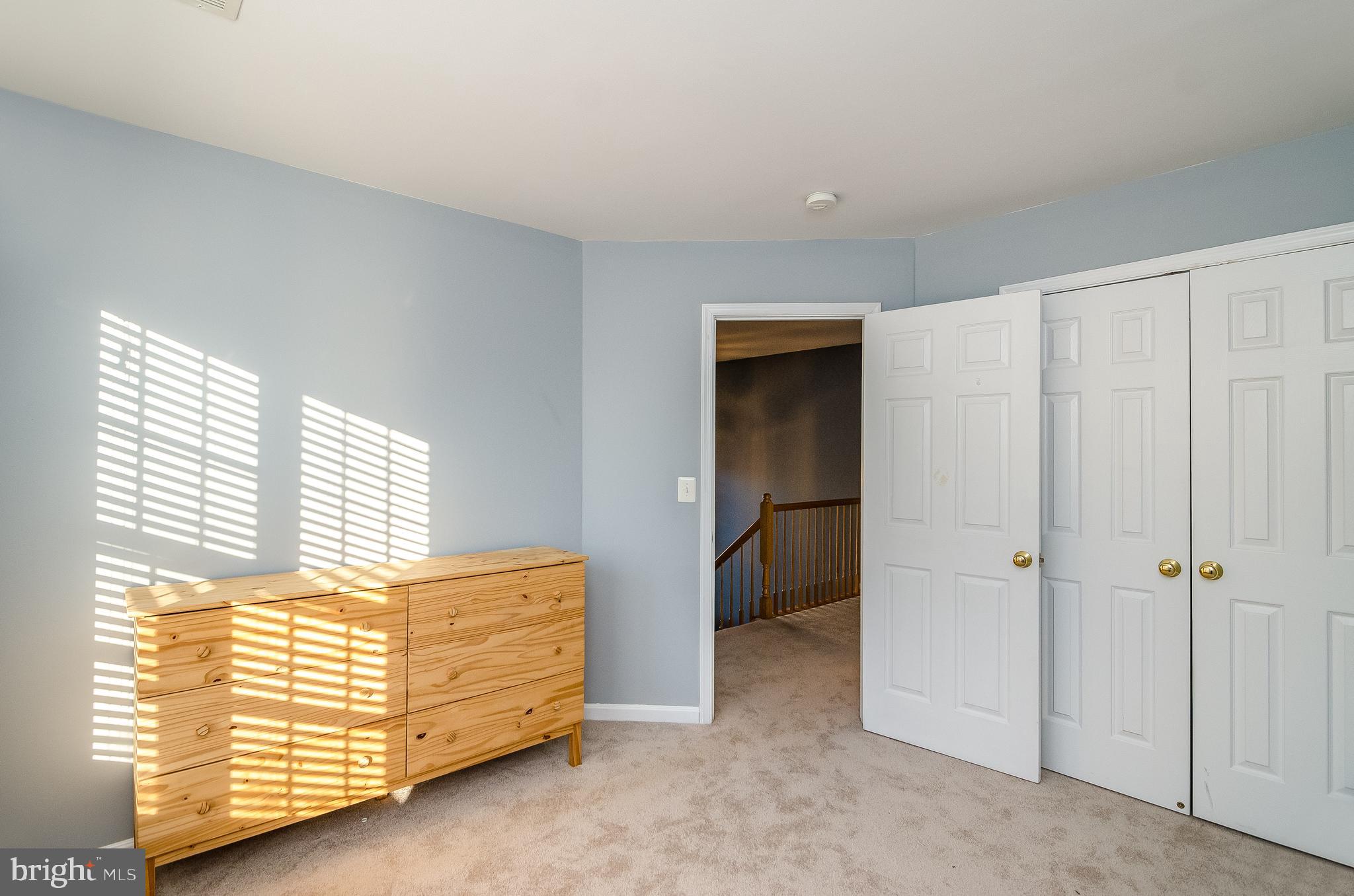 AZALEA WOODS - Residential Lease