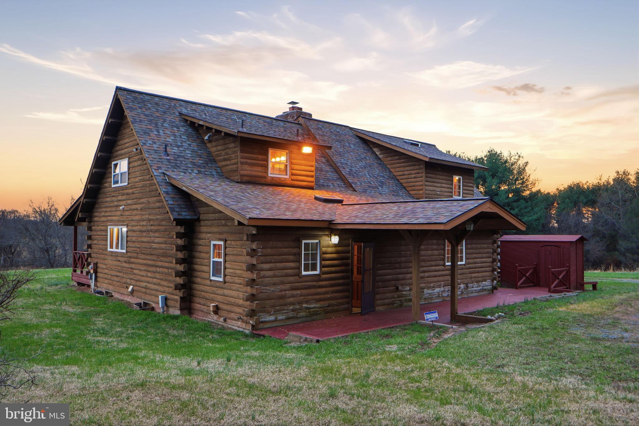 POOLESVILLE OUTSIDE - Farm