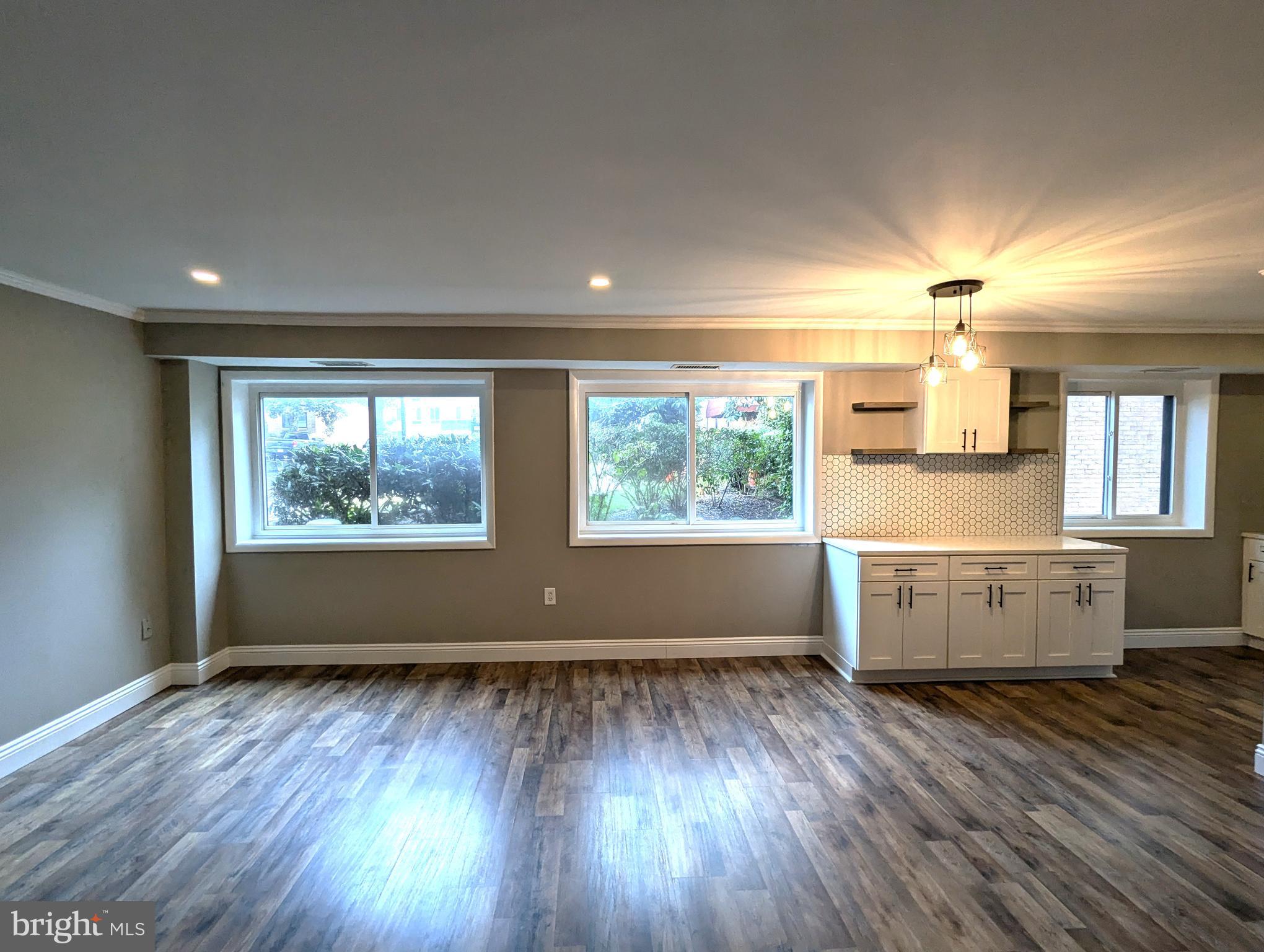 BOLLING BROOK - Residential