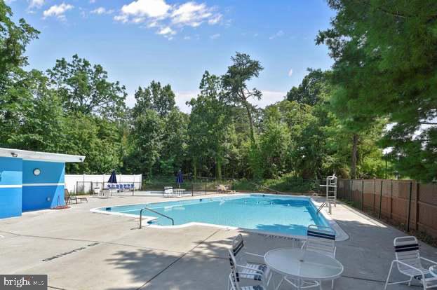 BOLLING BROOK - Residential