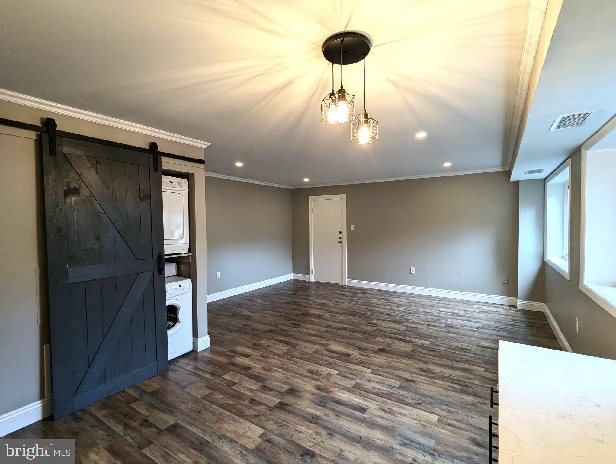 BOLLING BROOK - Residential