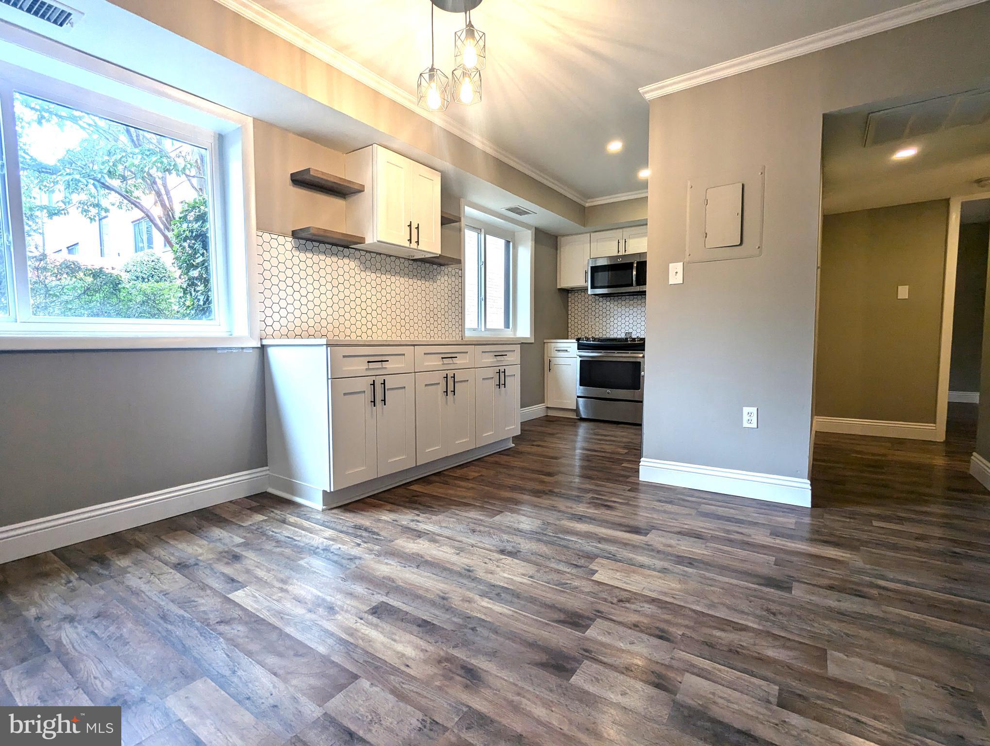 BOLLING BROOK - Residential