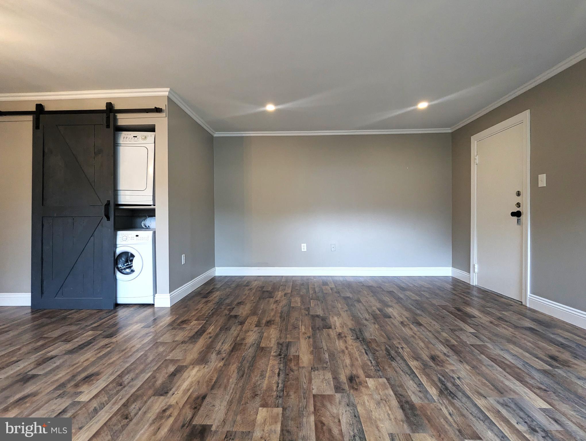 BOLLING BROOK - Residential