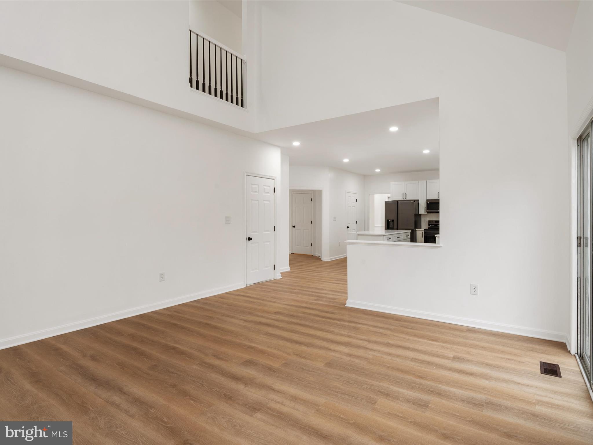 KENSINGTON VIEW - Residential