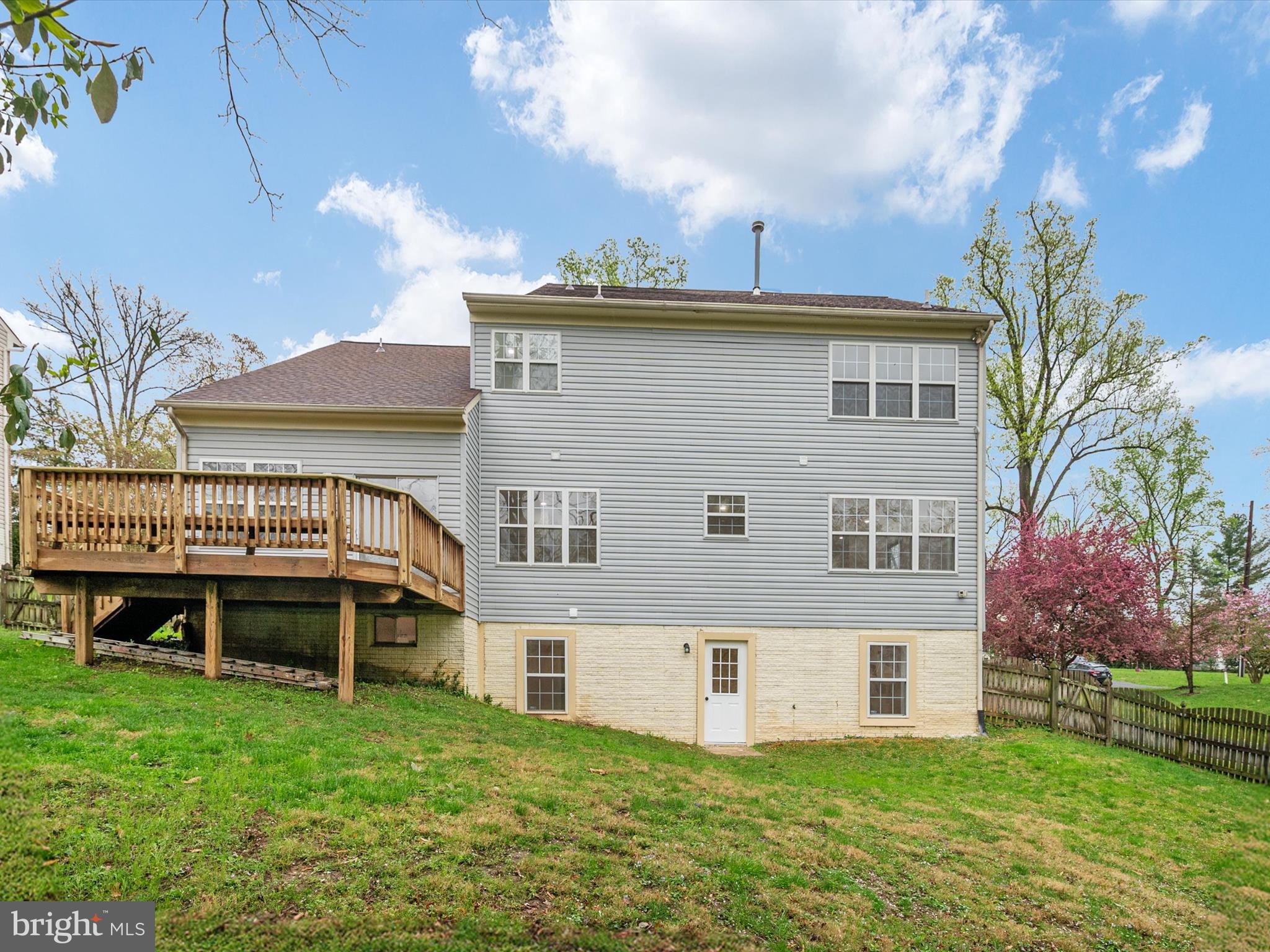 KENSINGTON VIEW - Residential