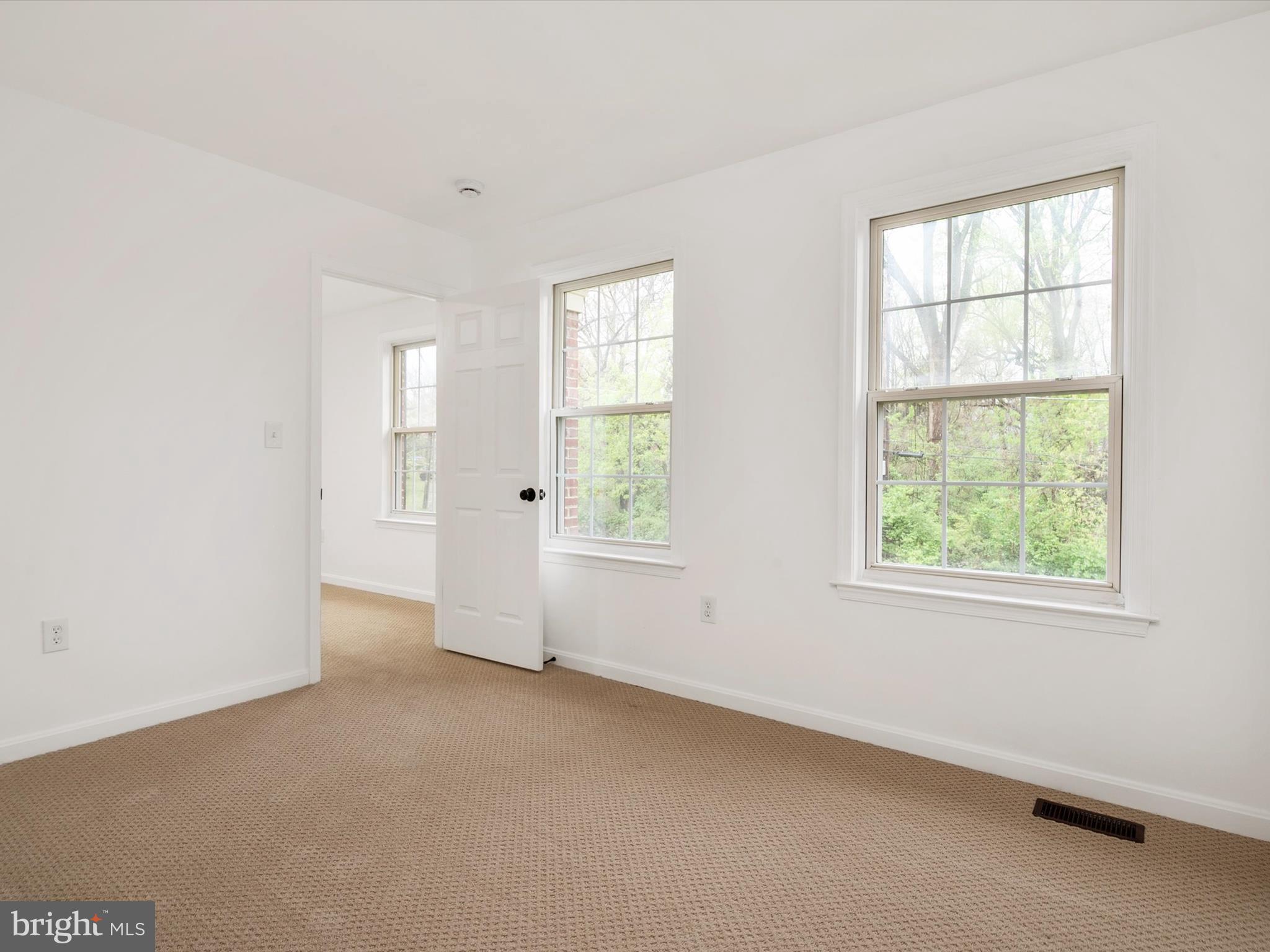 KENSINGTON VIEW - Residential