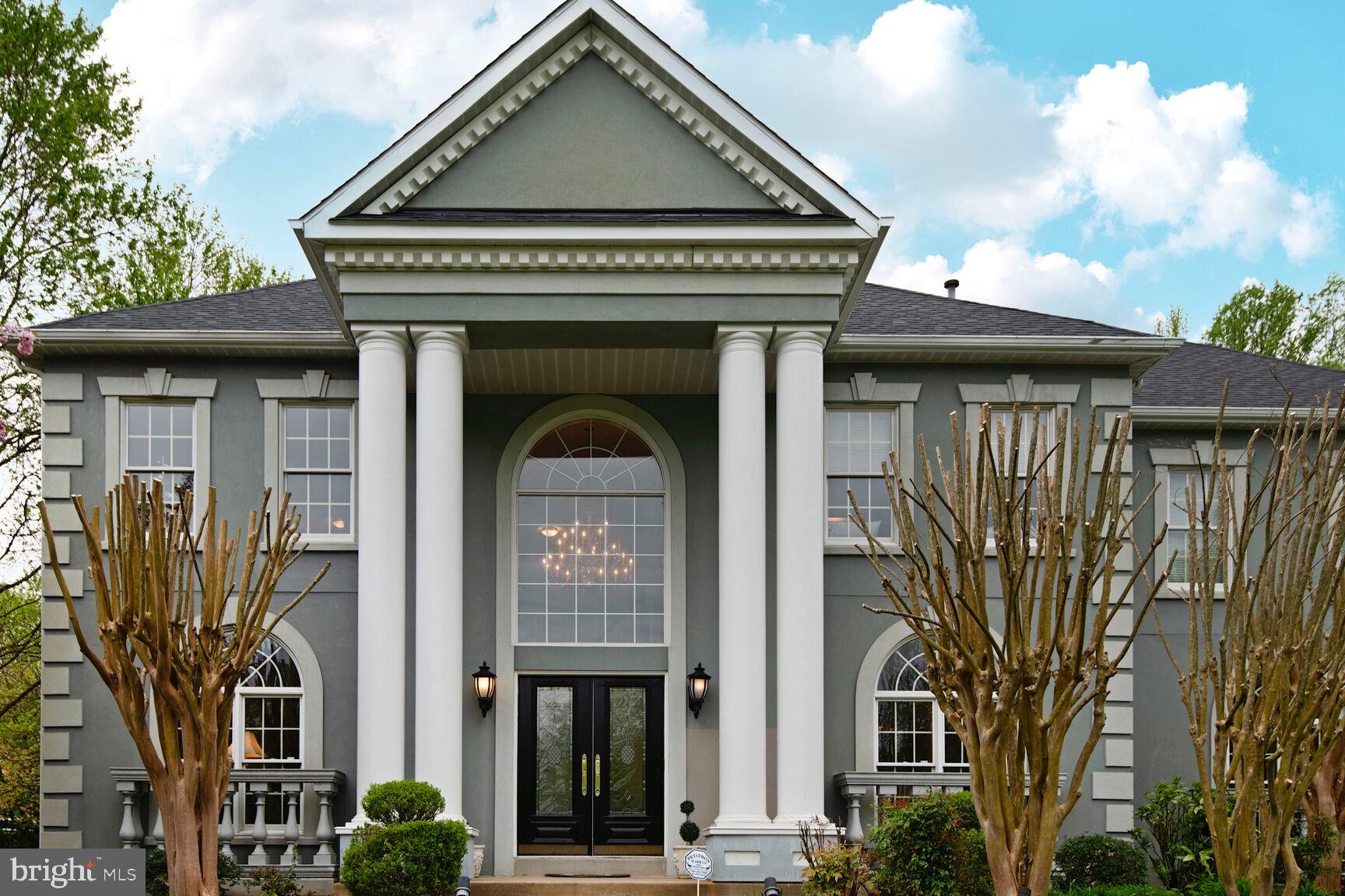 SOUTH RIVER COLONY - Residential