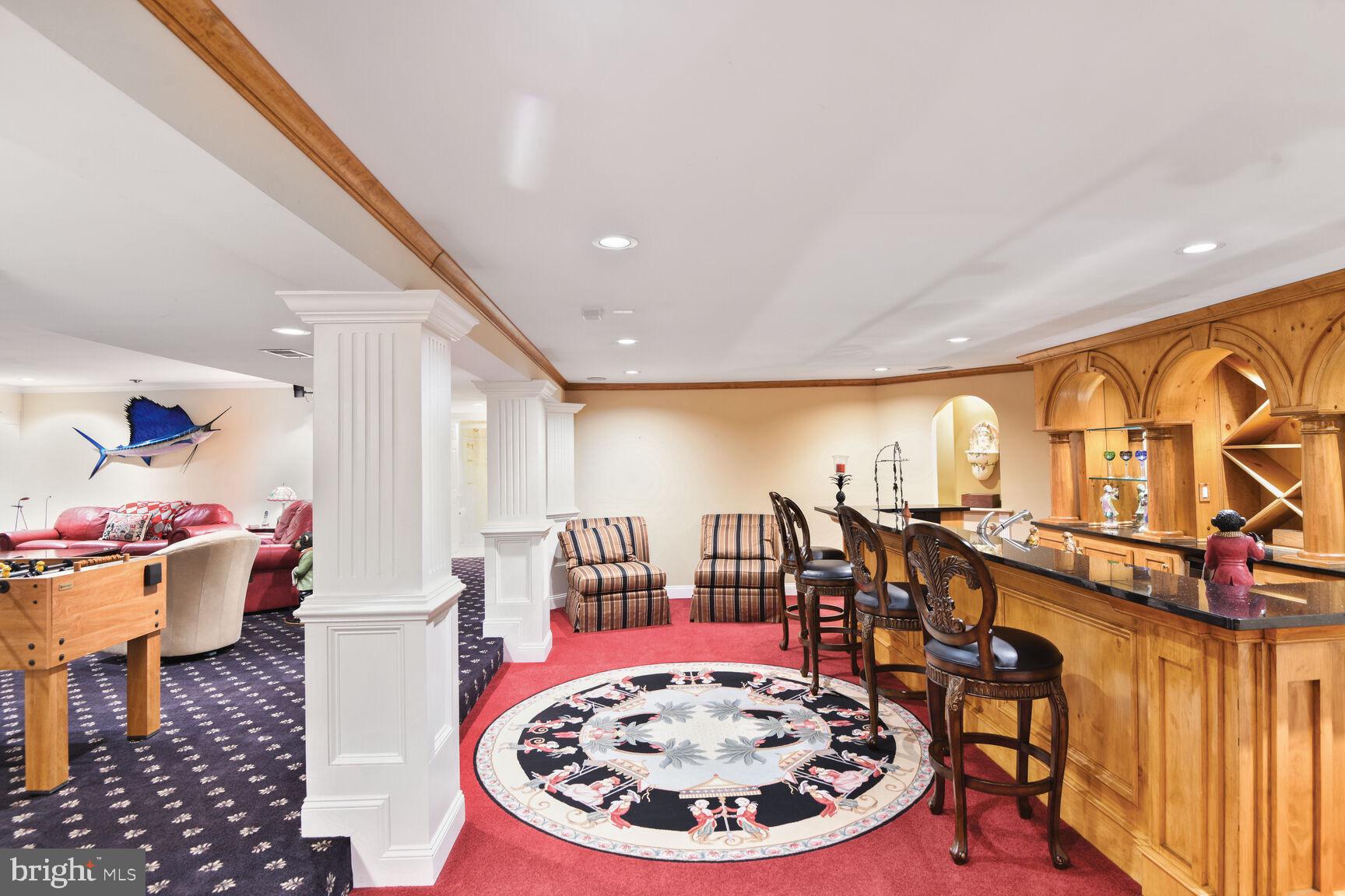 SOUTH RIVER COLONY - Residential