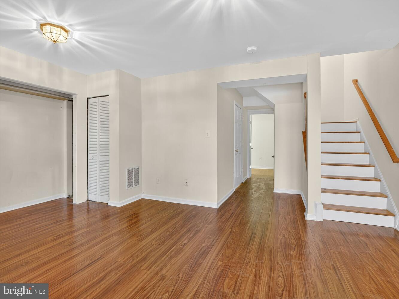 RIDGELEIGH - Residential Lease