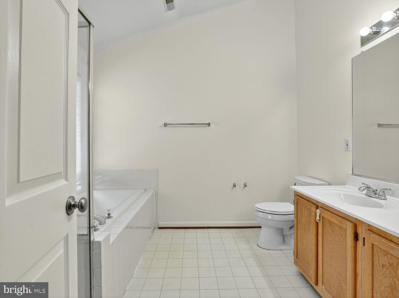 RIDGELEIGH - Residential Lease