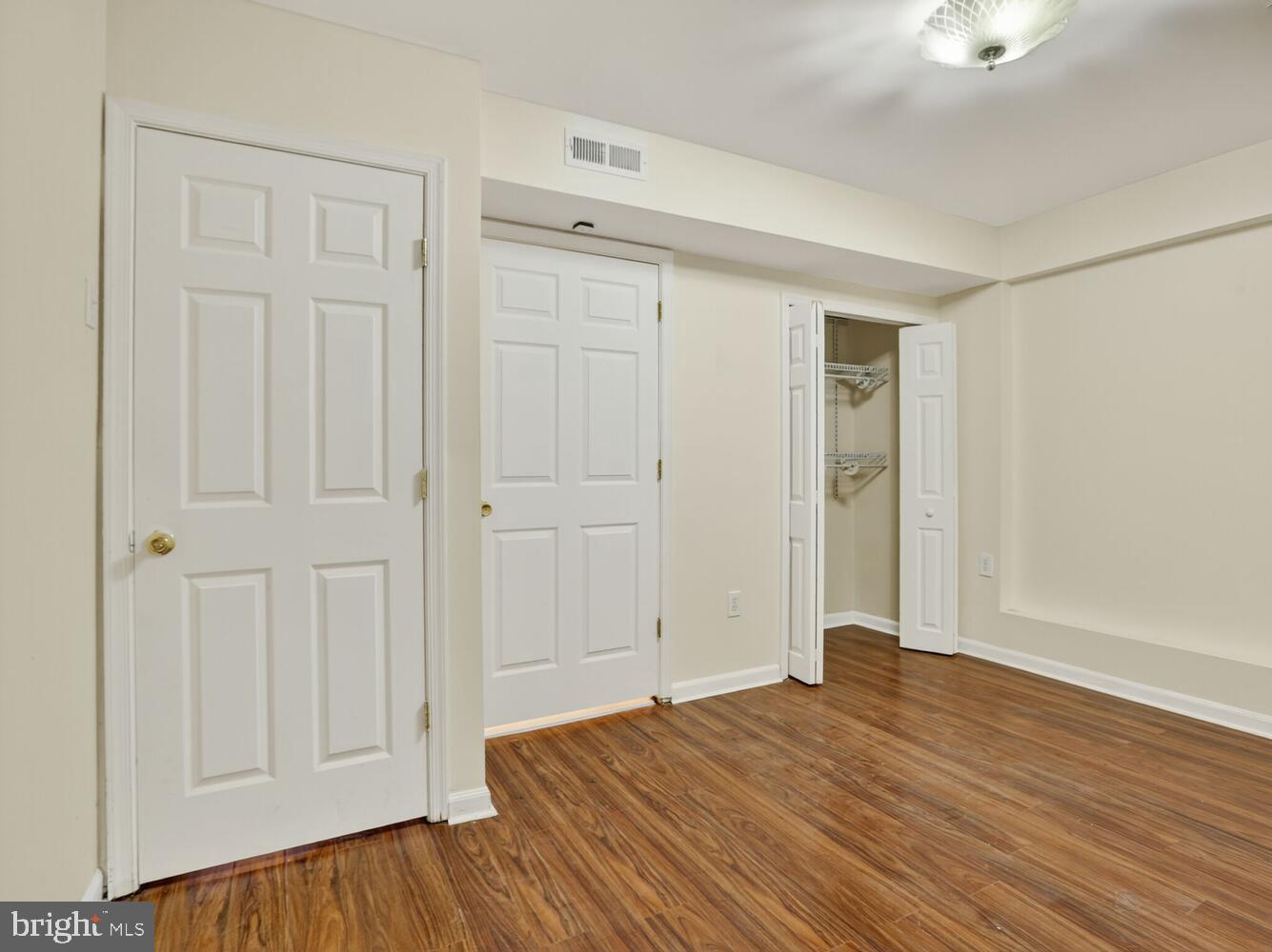 RIDGELEIGH - Residential Lease