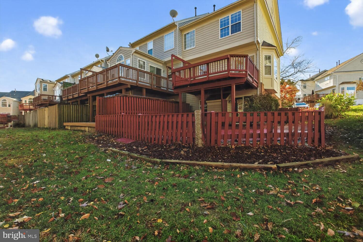 RIDGELEIGH - Residential Lease