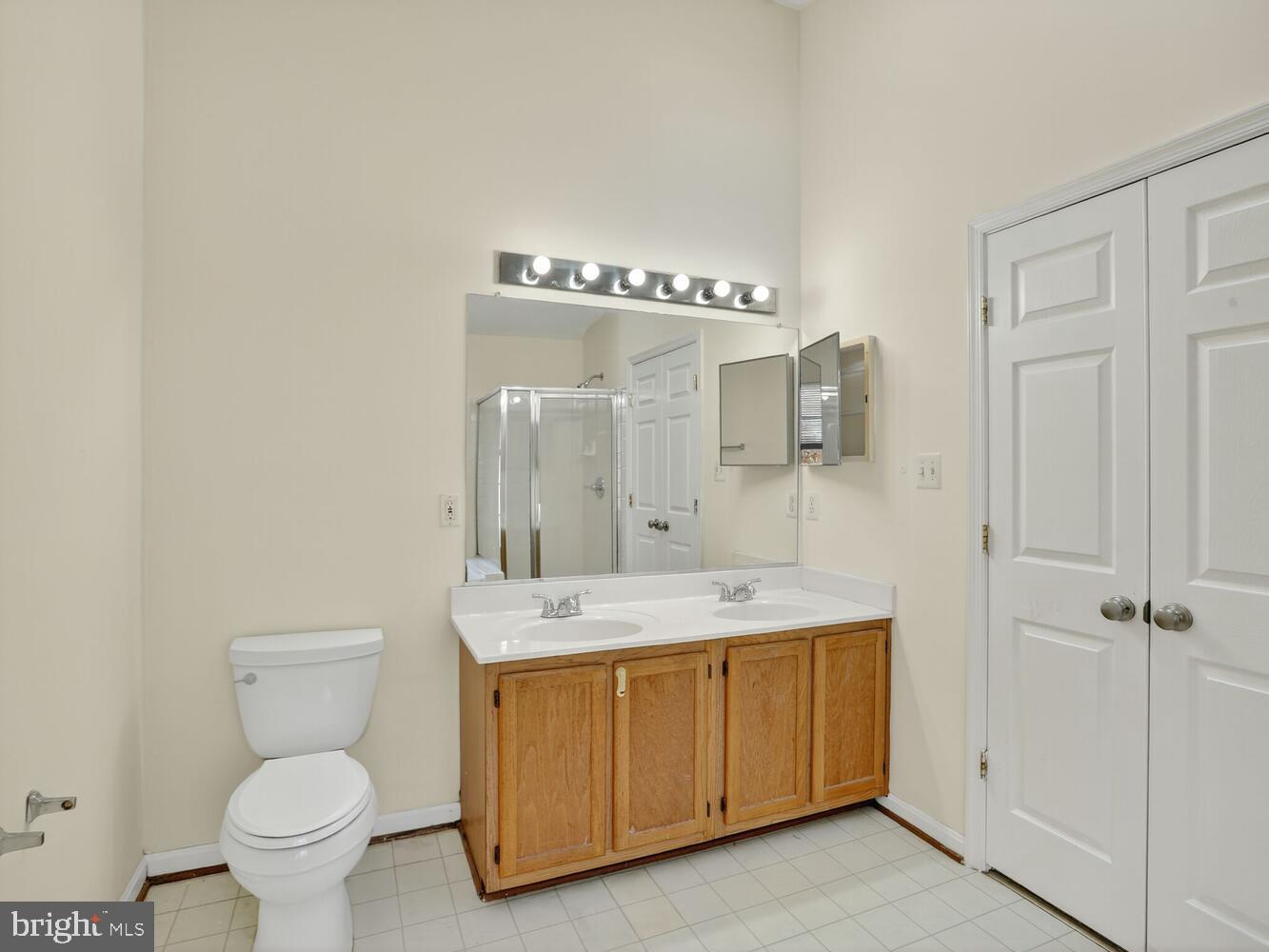 RIDGELEIGH - Residential Lease