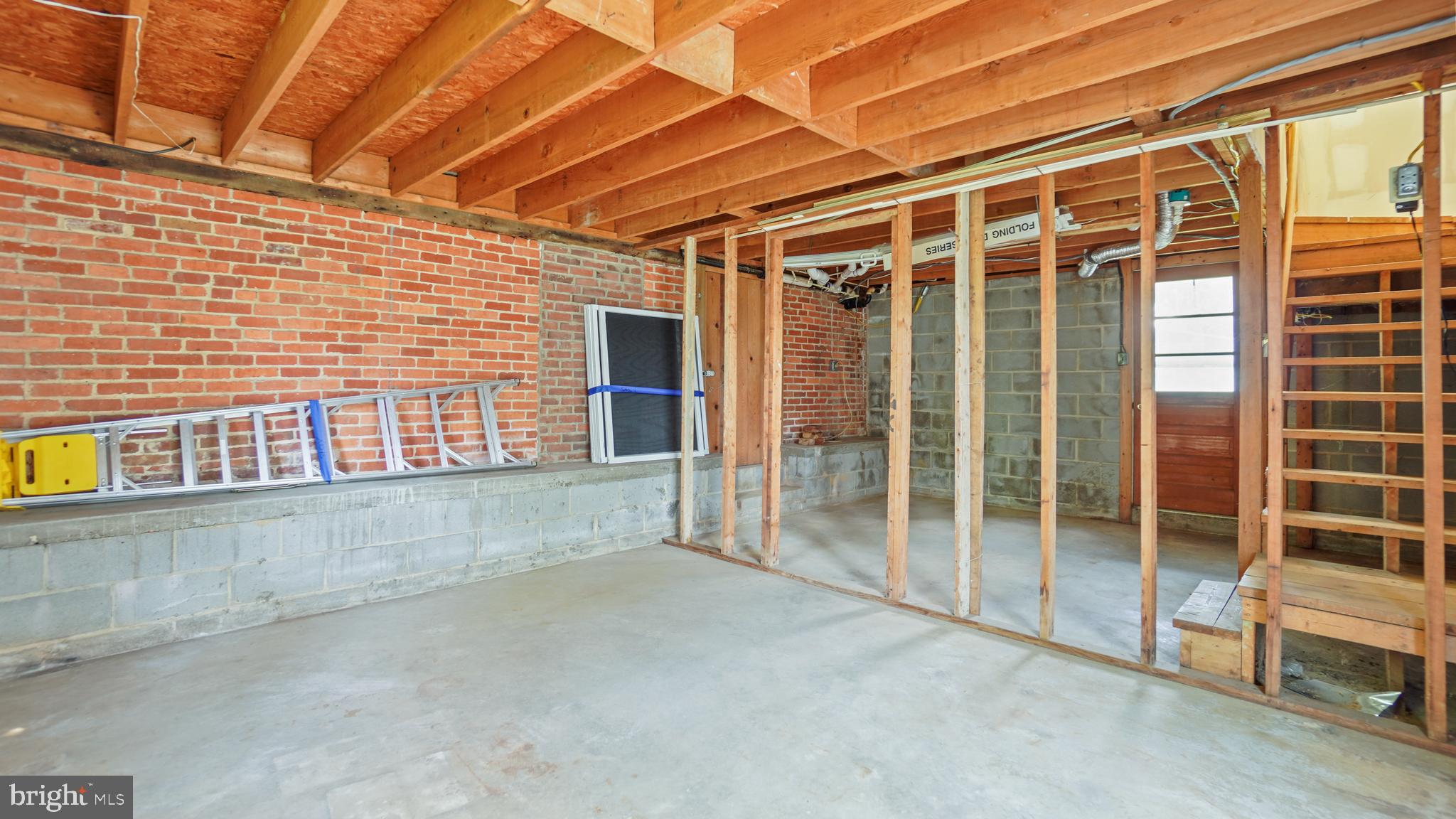 ARNOLD - Residential