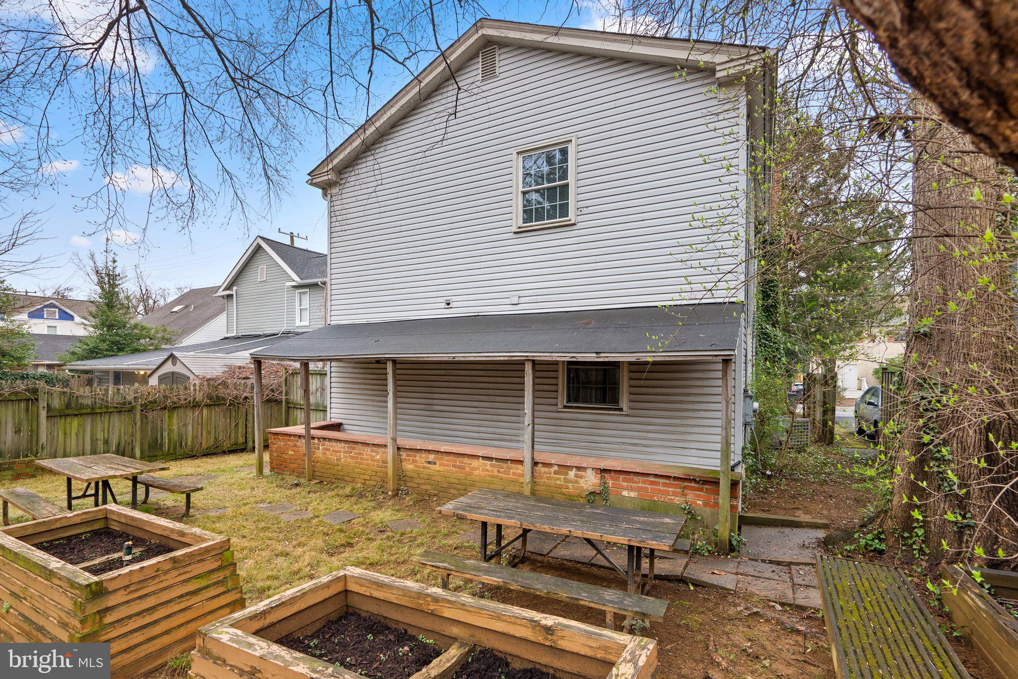 PENROSE - Residential Lease