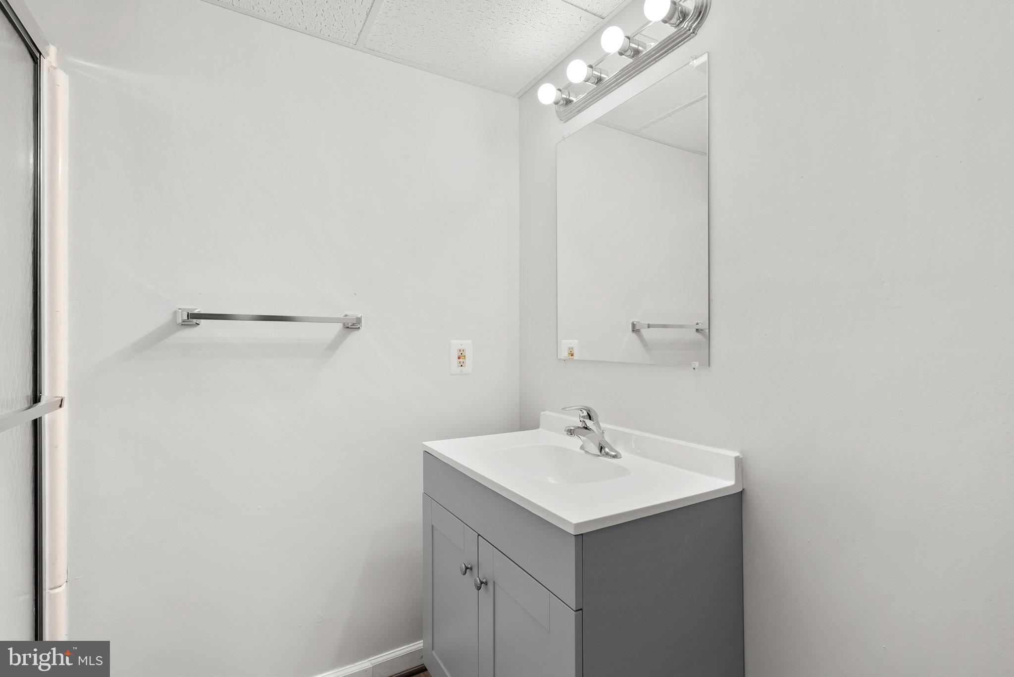 PENROSE - Residential Lease