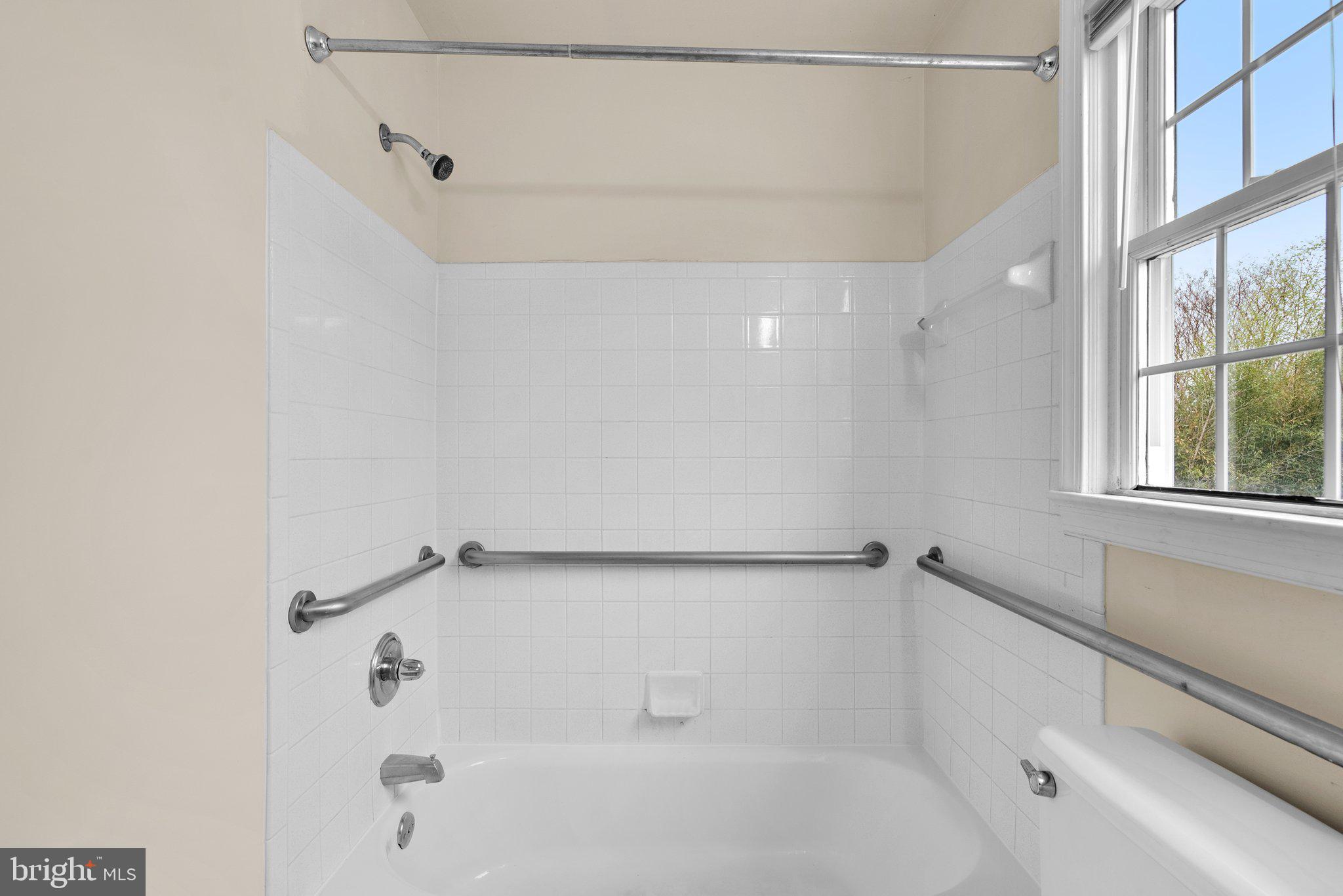 PENROSE - Residential Lease